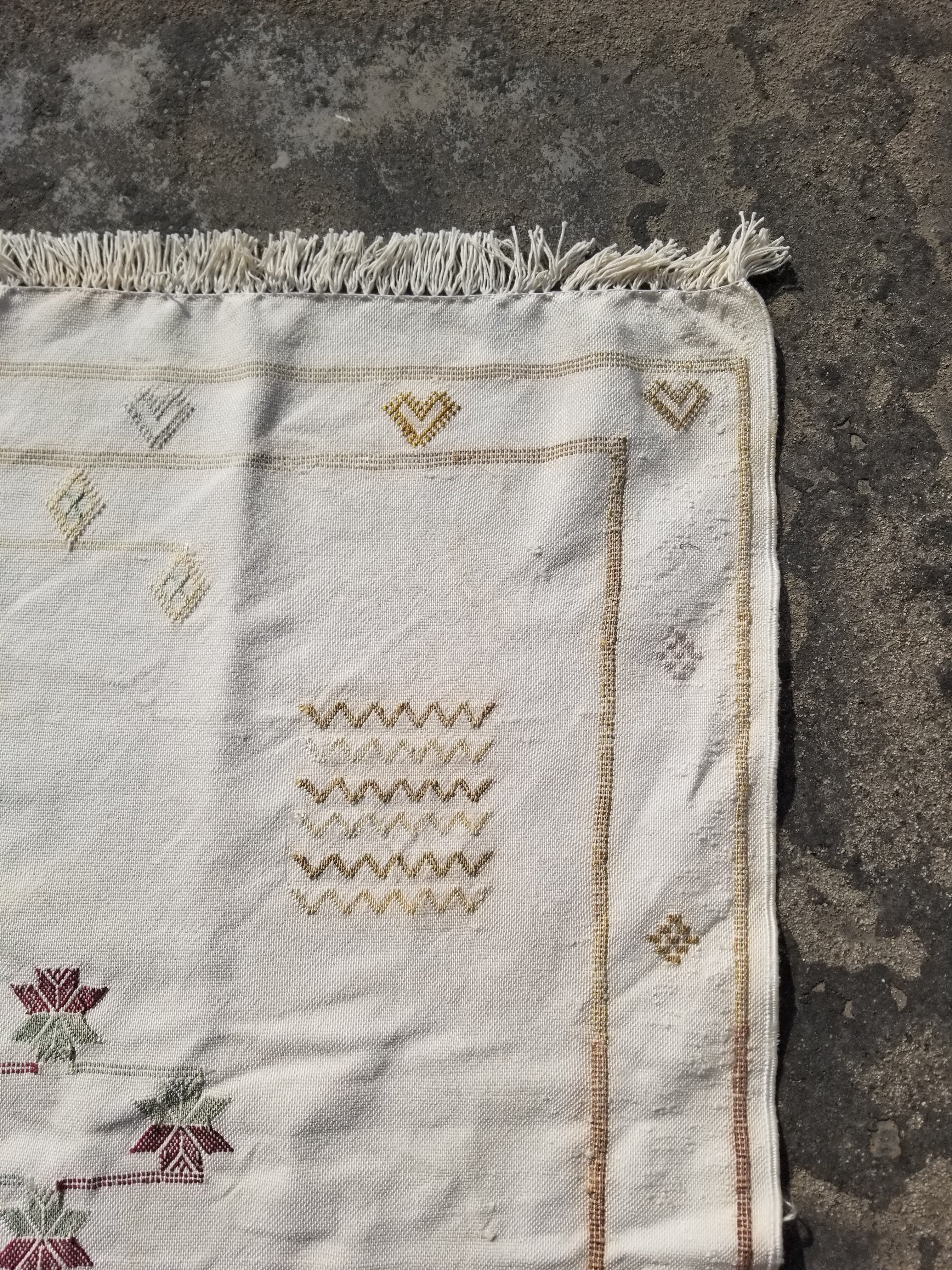 Vintage Traditional Handmade Moroccan Sabra Silk Kilim 225x120cm