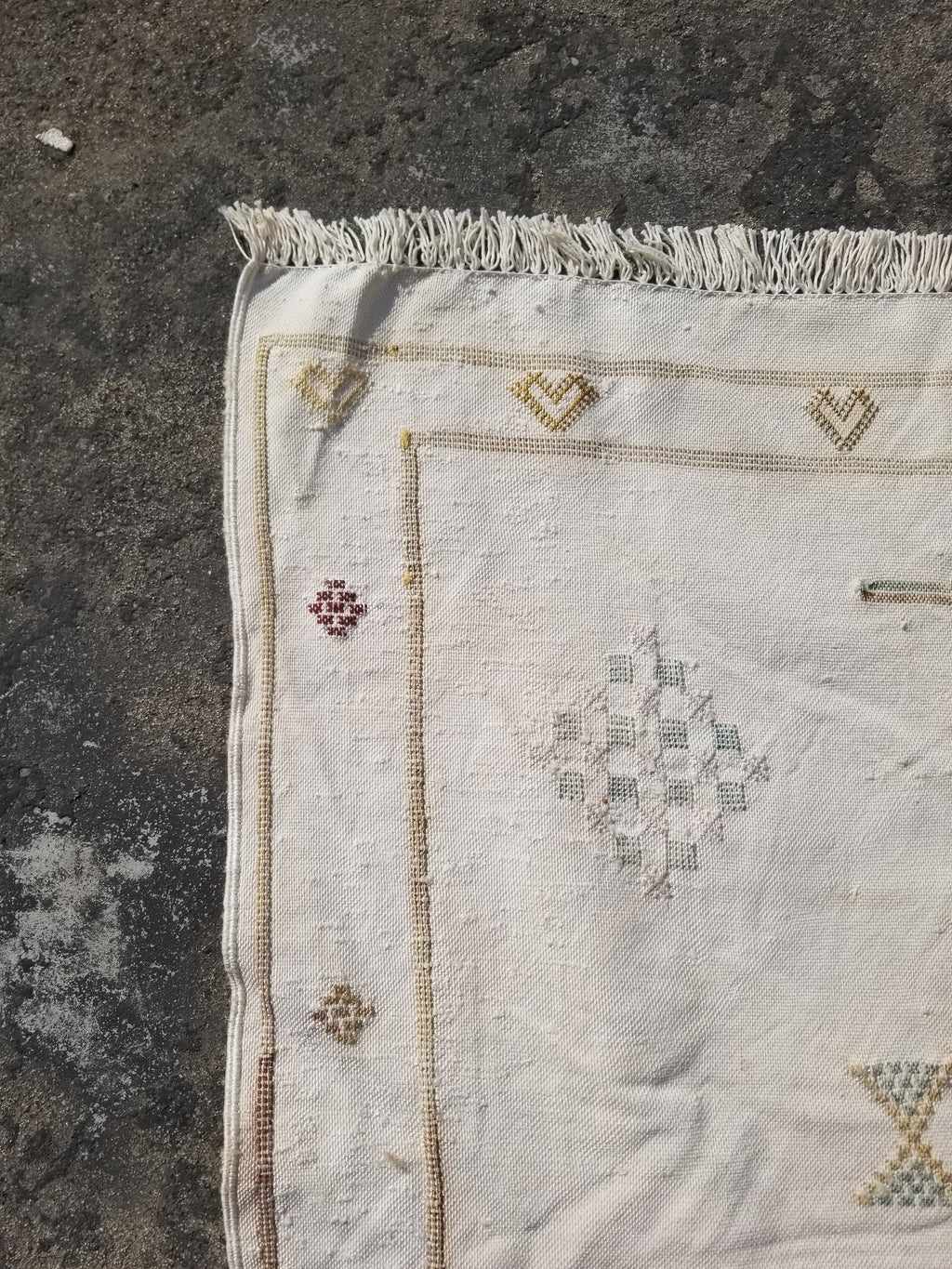 Vintage Traditional Handmade Moroccan Sabra Silk Kilim 225x120cm
