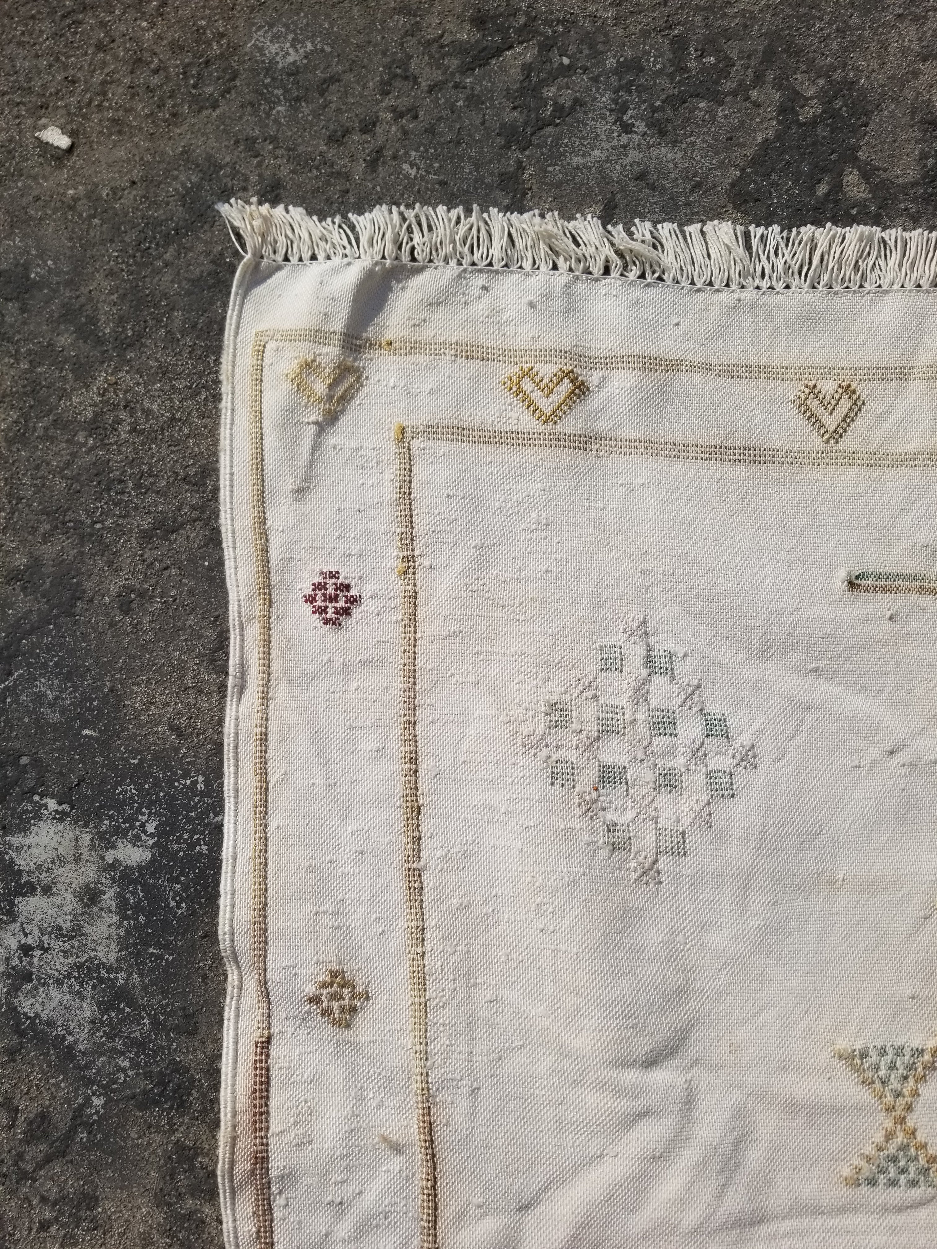 Vintage Traditional Handmade Moroccan Sabra Silk Kilim 225x120cm