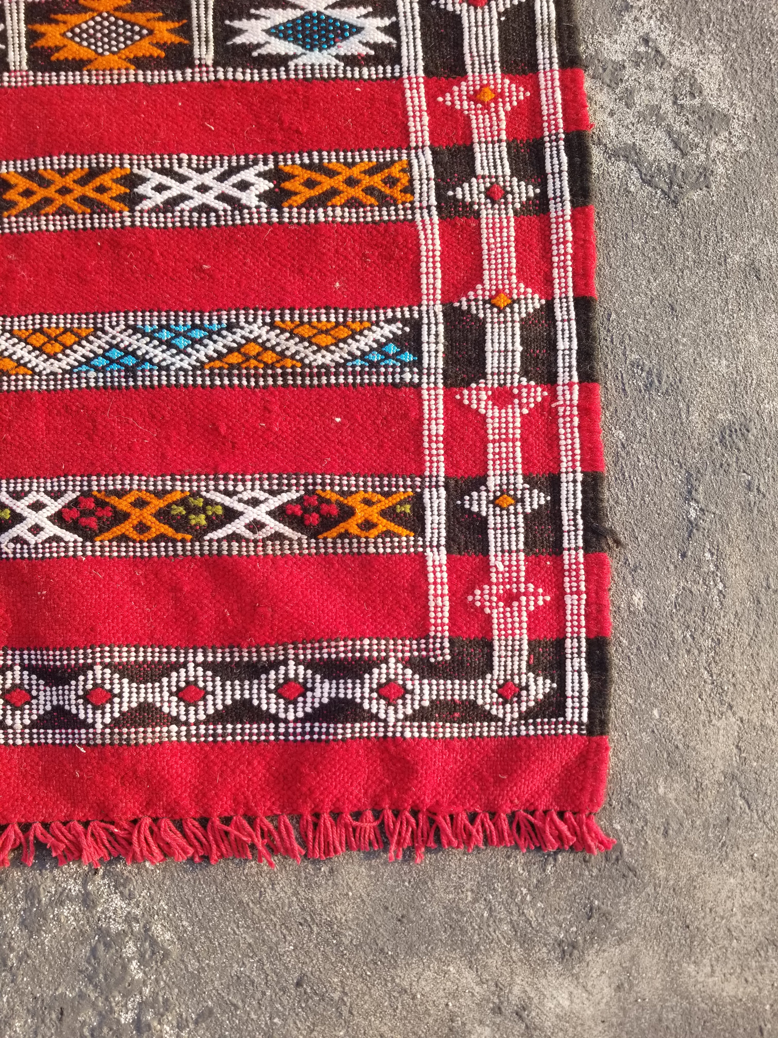 Vintage Traditional Handmade Moroccan Berber Wool Kilim Rug 143x75cms