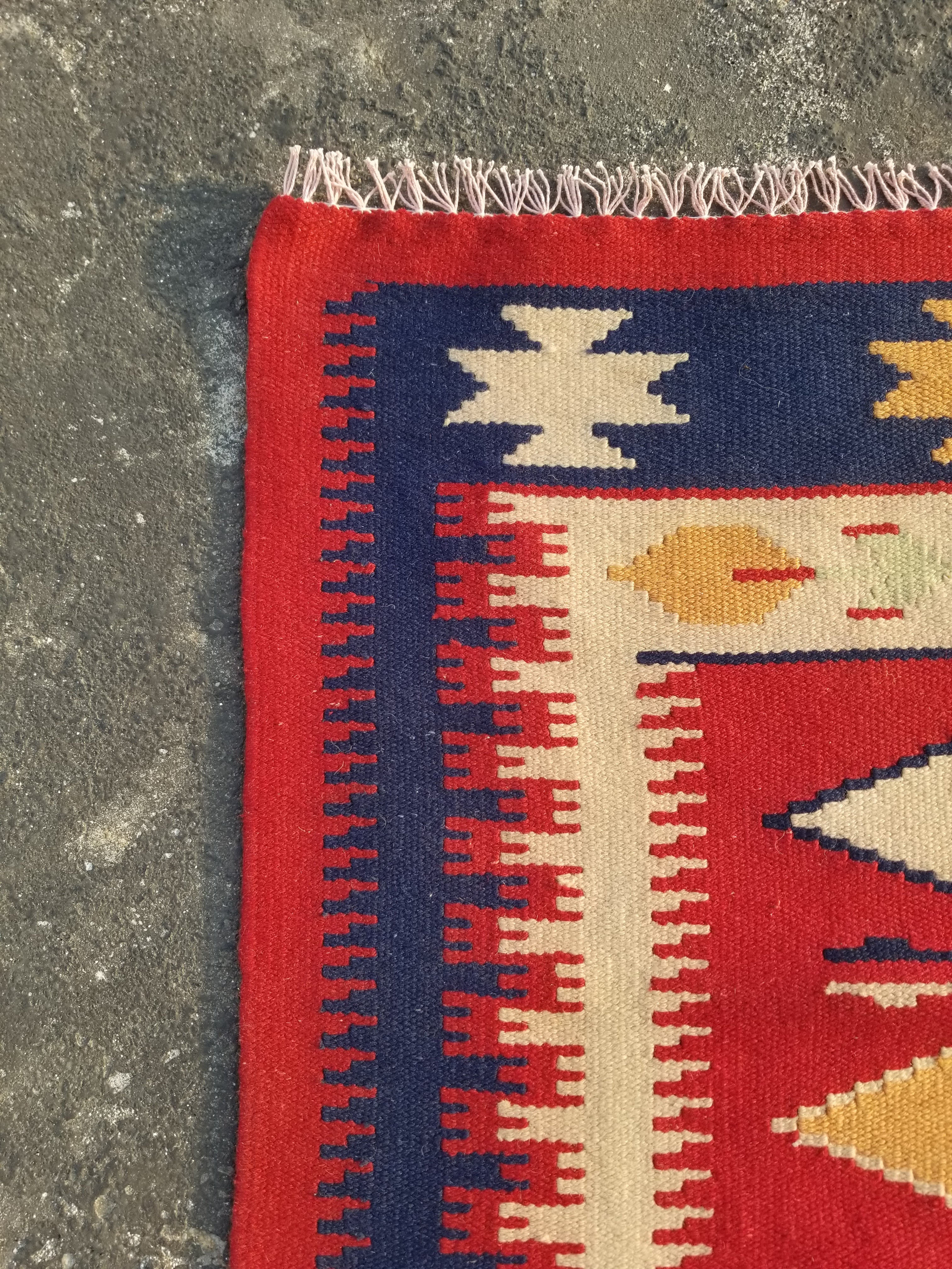 Vintage Traditional Handmade Mexican Zapotec Style Flatweave Wool Kilim 143x89cm