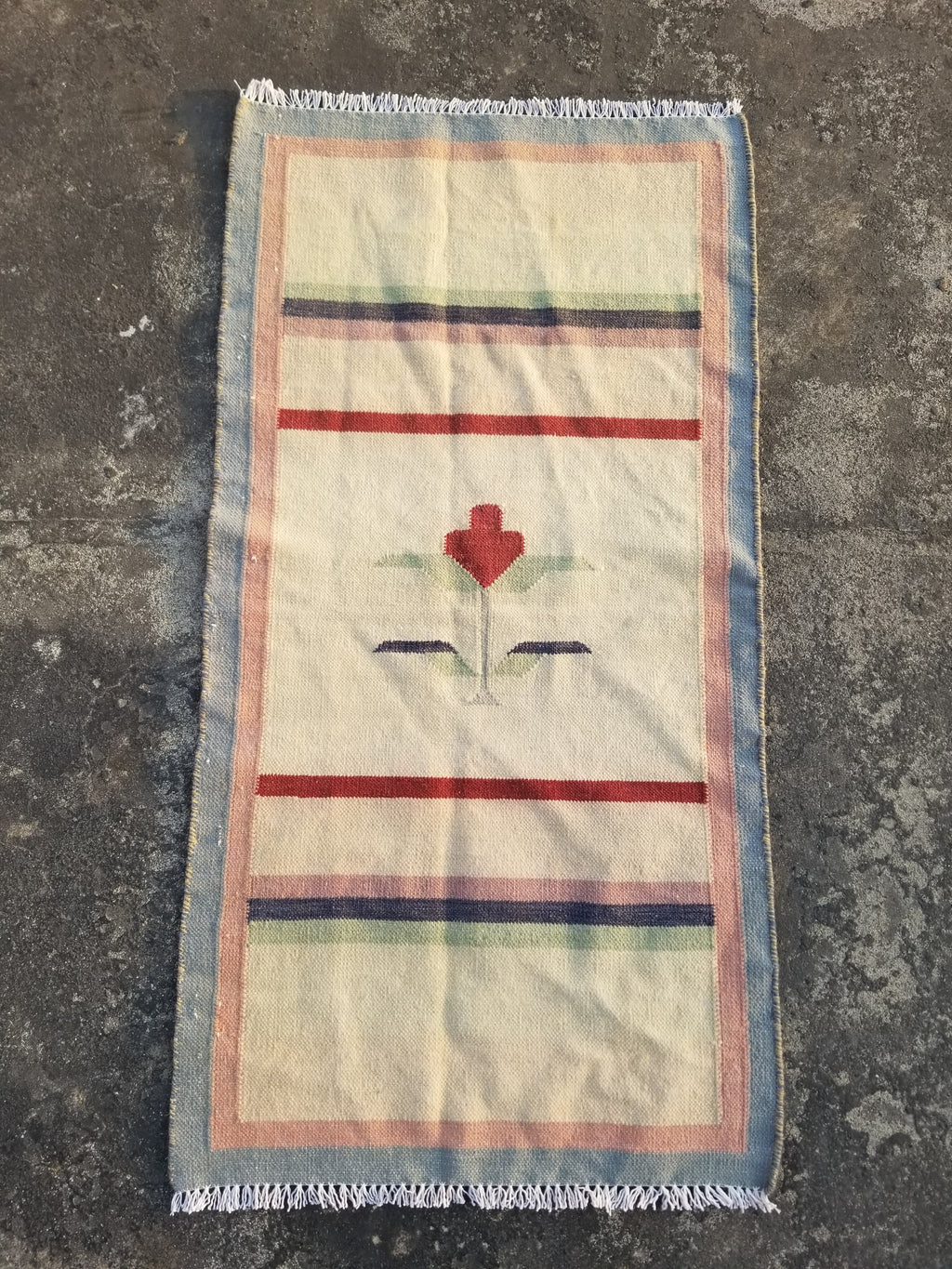 Vintage Traditional Handmade Scandinavian Flatweave Wool Kilim Rug 124x64cm