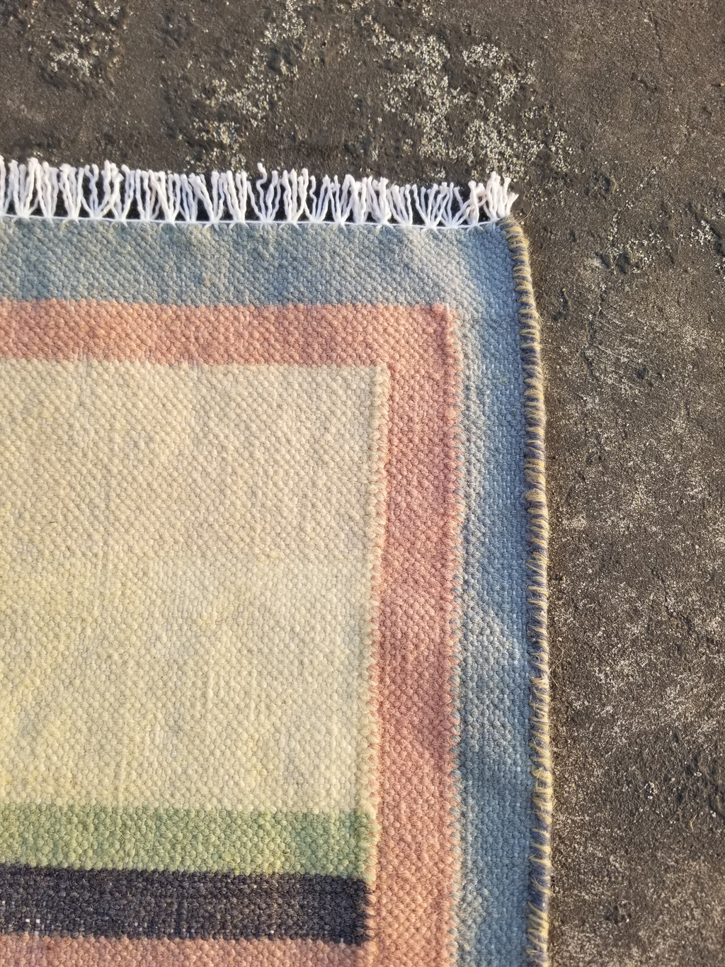 Vintage Traditional Handmade Scandinavian Flatweave Wool Kilim Rug 124x64cm