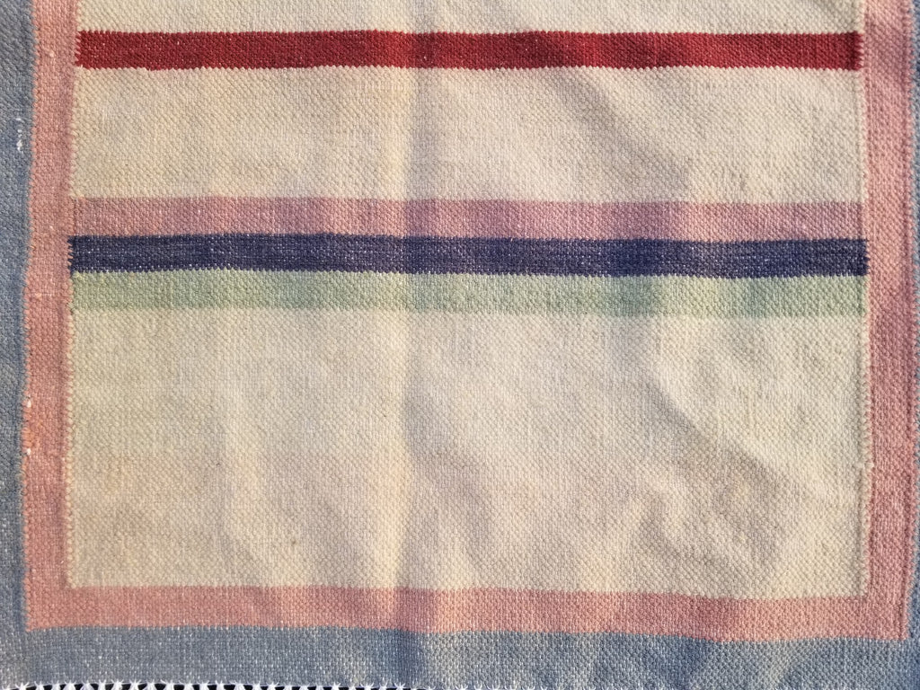 Vintage Traditional Handmade Scandinavian Flatweave Wool Kilim Rug 124x64cm