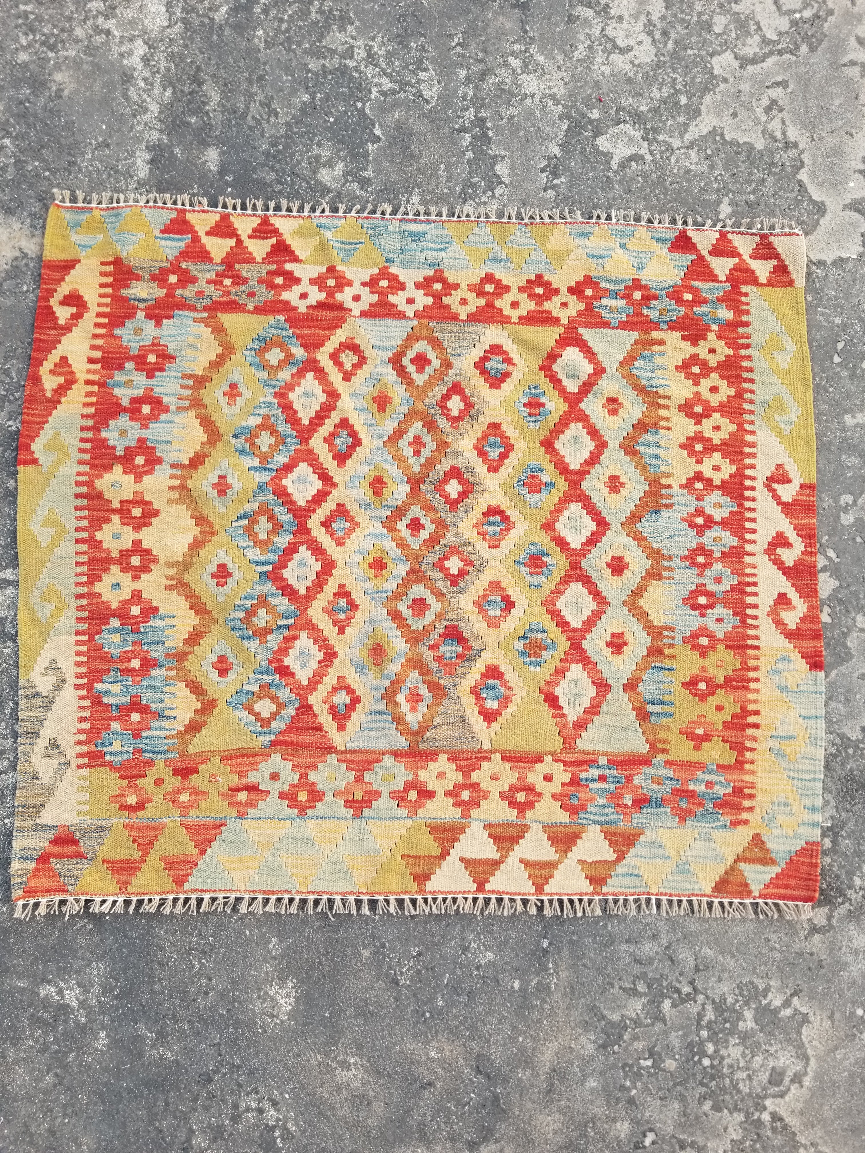 Vintage Traditional Handmade Turkish Flatweave Wool Small Kilim Rug 104x89cms