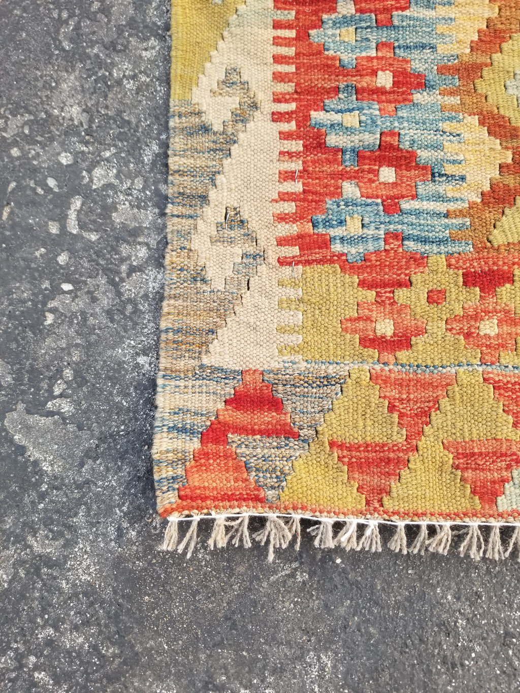 Vintage Traditional Handmade Turkish Flatweave Wool Small Kilim Rug 104x89cms
