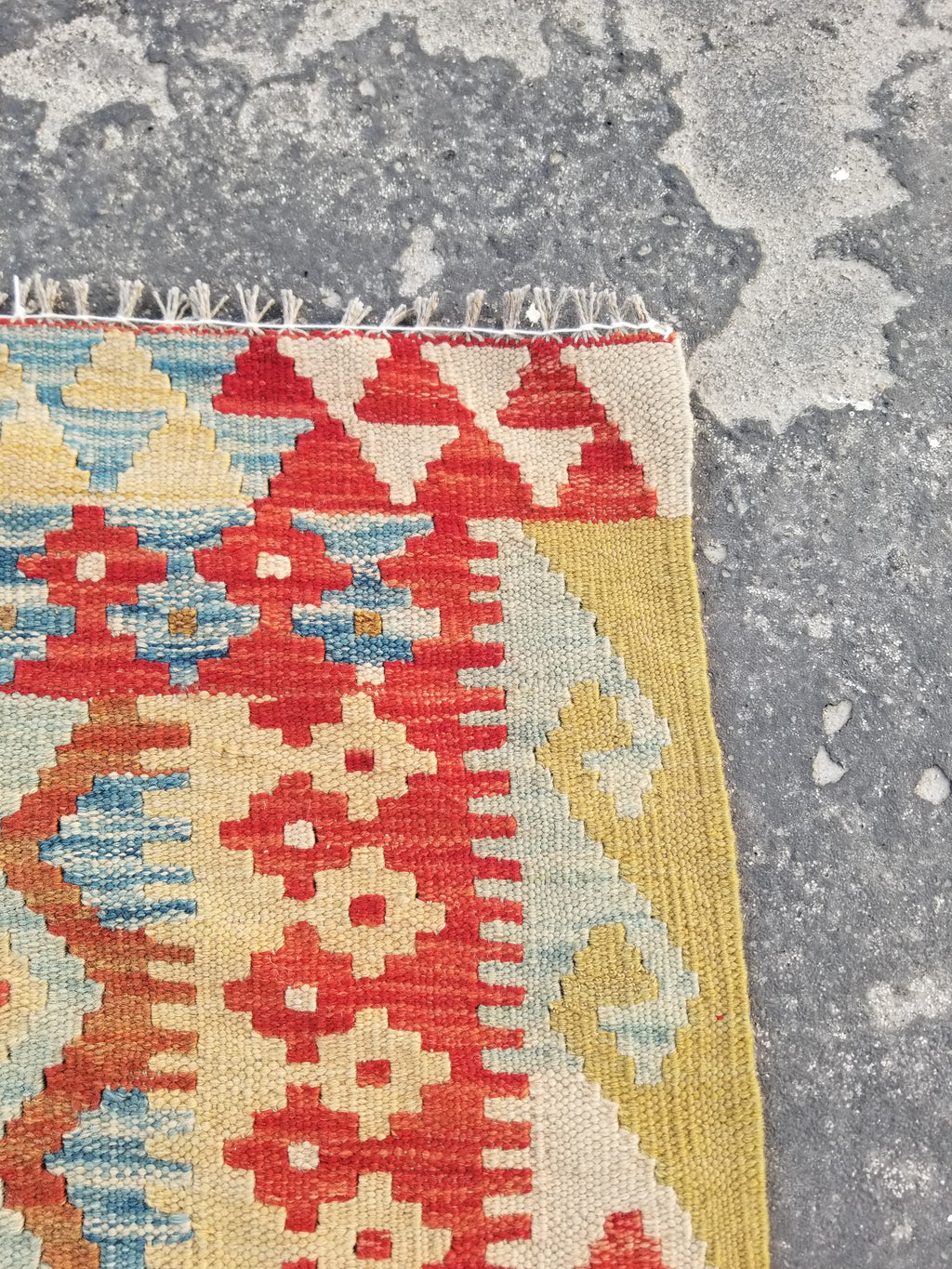 Vintage Traditional Handmade Turkish Flatweave Wool Small Kilim Rug 104x89cms
