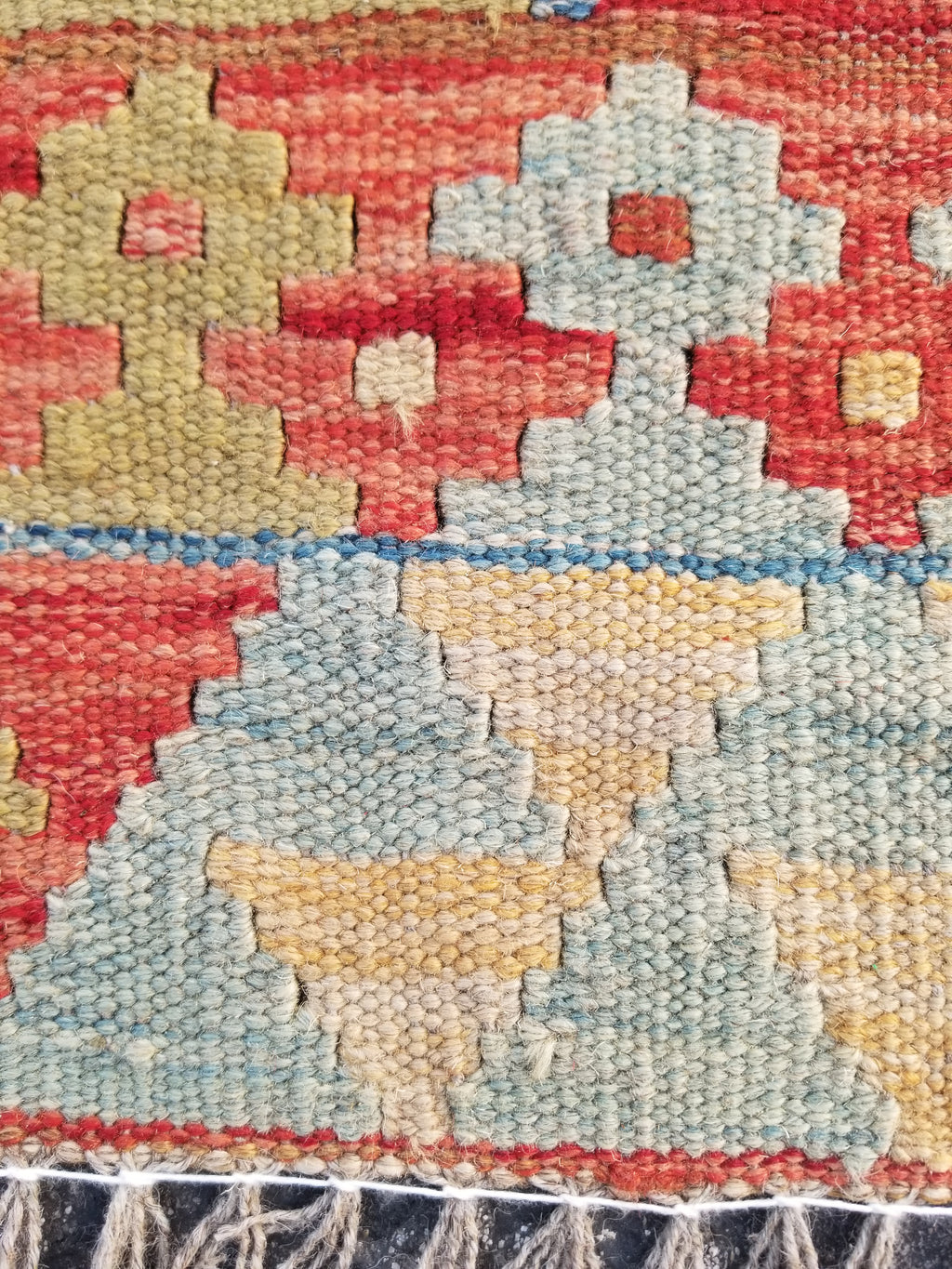 Vintage Traditional Handmade Turkish Flatweave Wool Small Kilim Rug 104x89cms