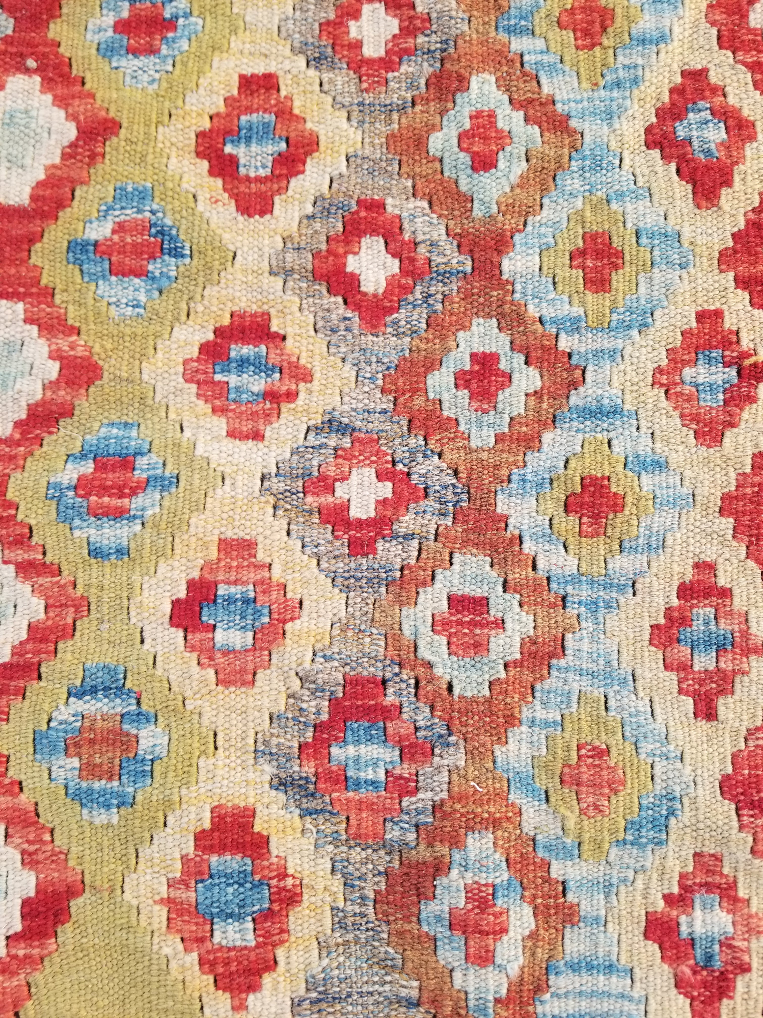 Vintage Traditional Handmade Turkish Flatweave Wool Small Kilim Rug 104x89cms
