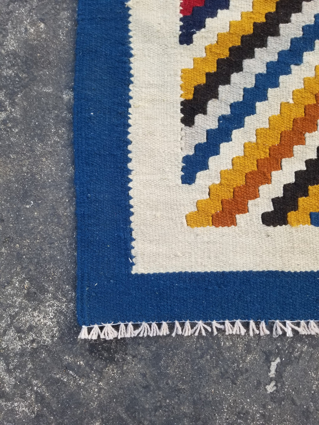 Vintage Handmade Modernist Scandinavian Flatweave Wool Kilim Rug 127x71cms