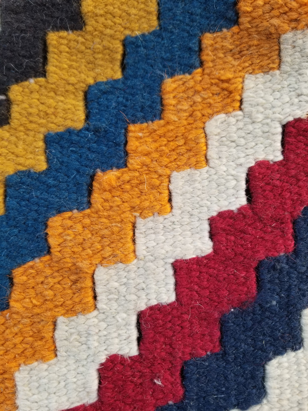 Vintage Handmade Modernist Scandinavian Flatweave Wool Kilim Rug 127x71cms