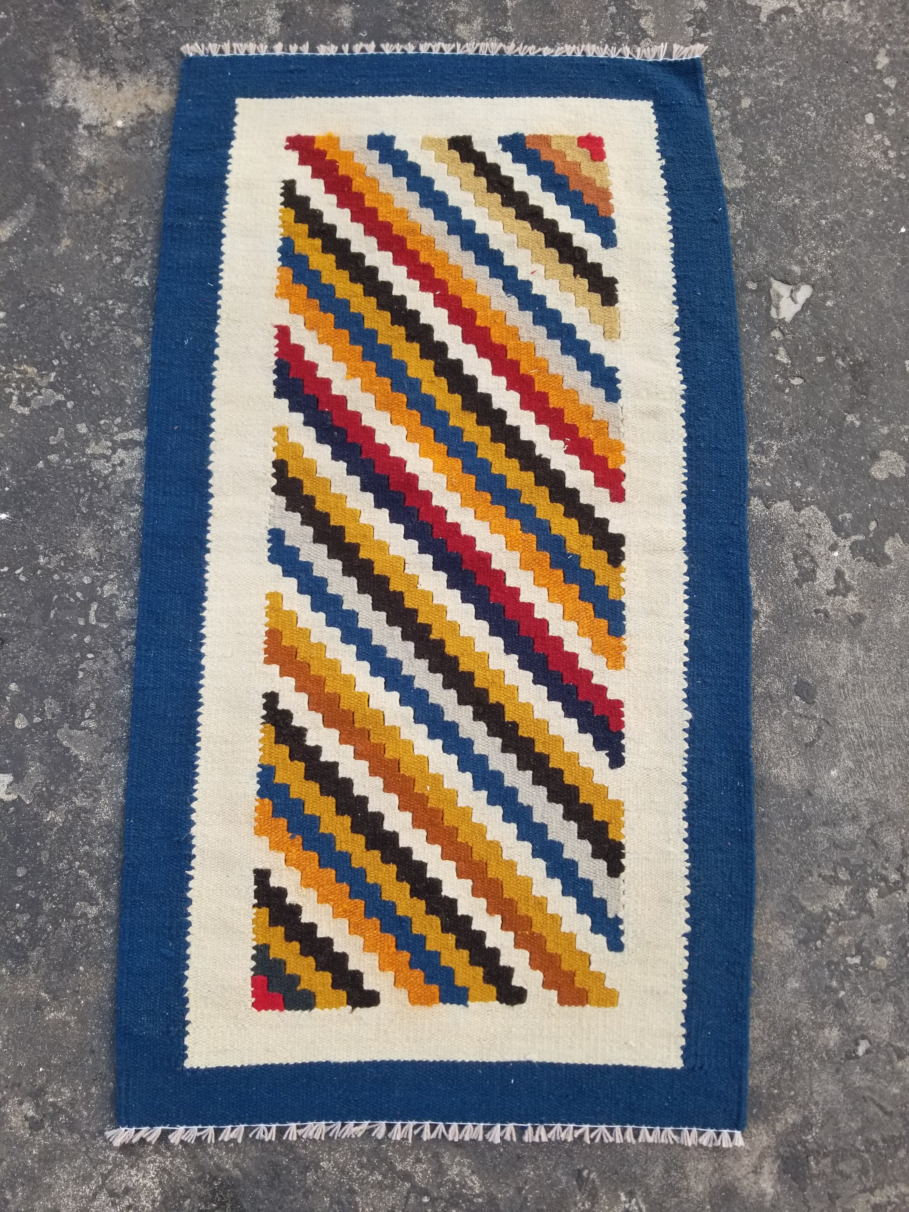 Vintage Handmade Modernist Scandinavian Flatweave Wool Kilim Rug 127x71cms