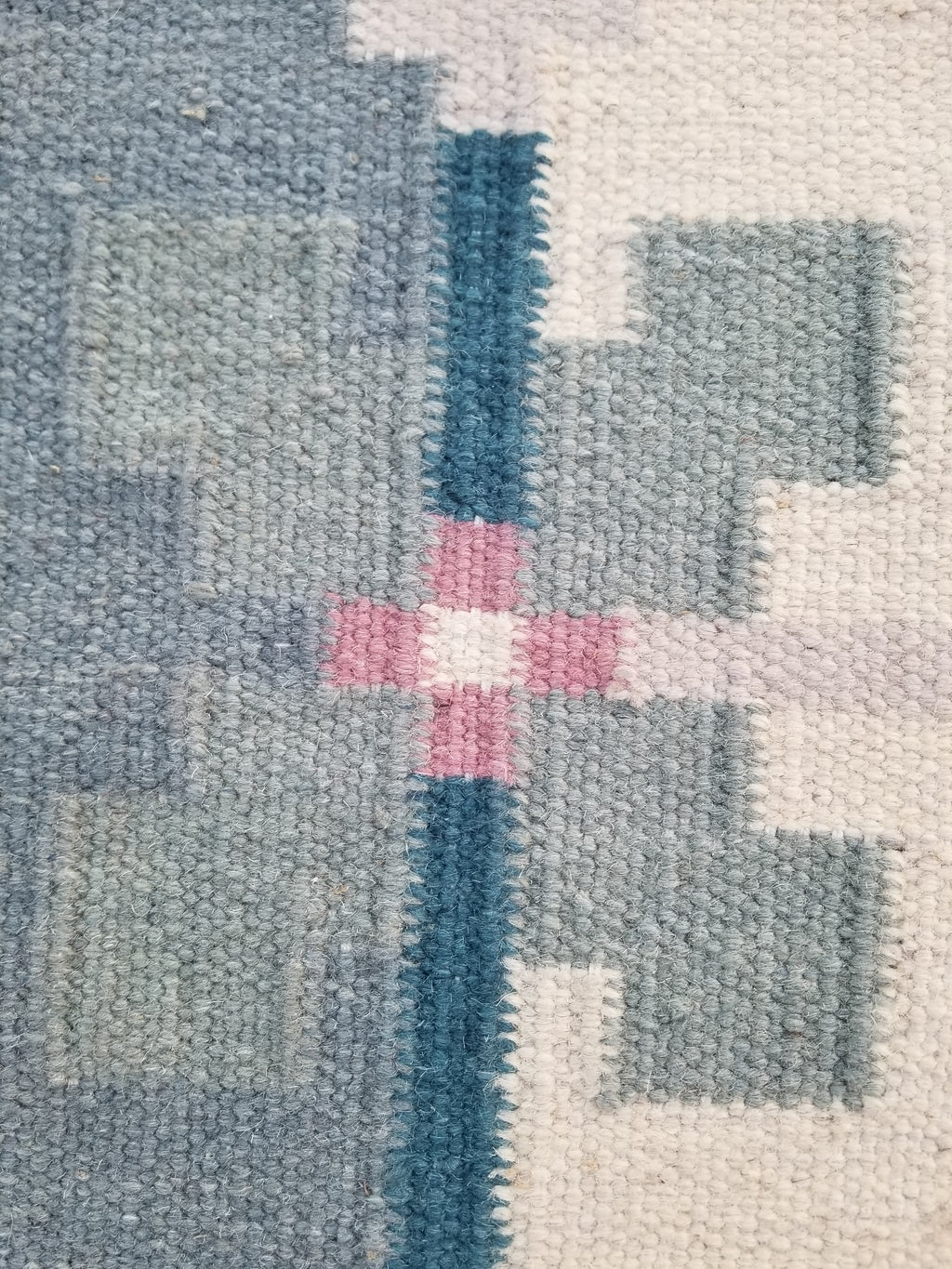 Vintage Traditional Handmade Scandinavian Flatweave Wool Kilim Rug 187x136cms