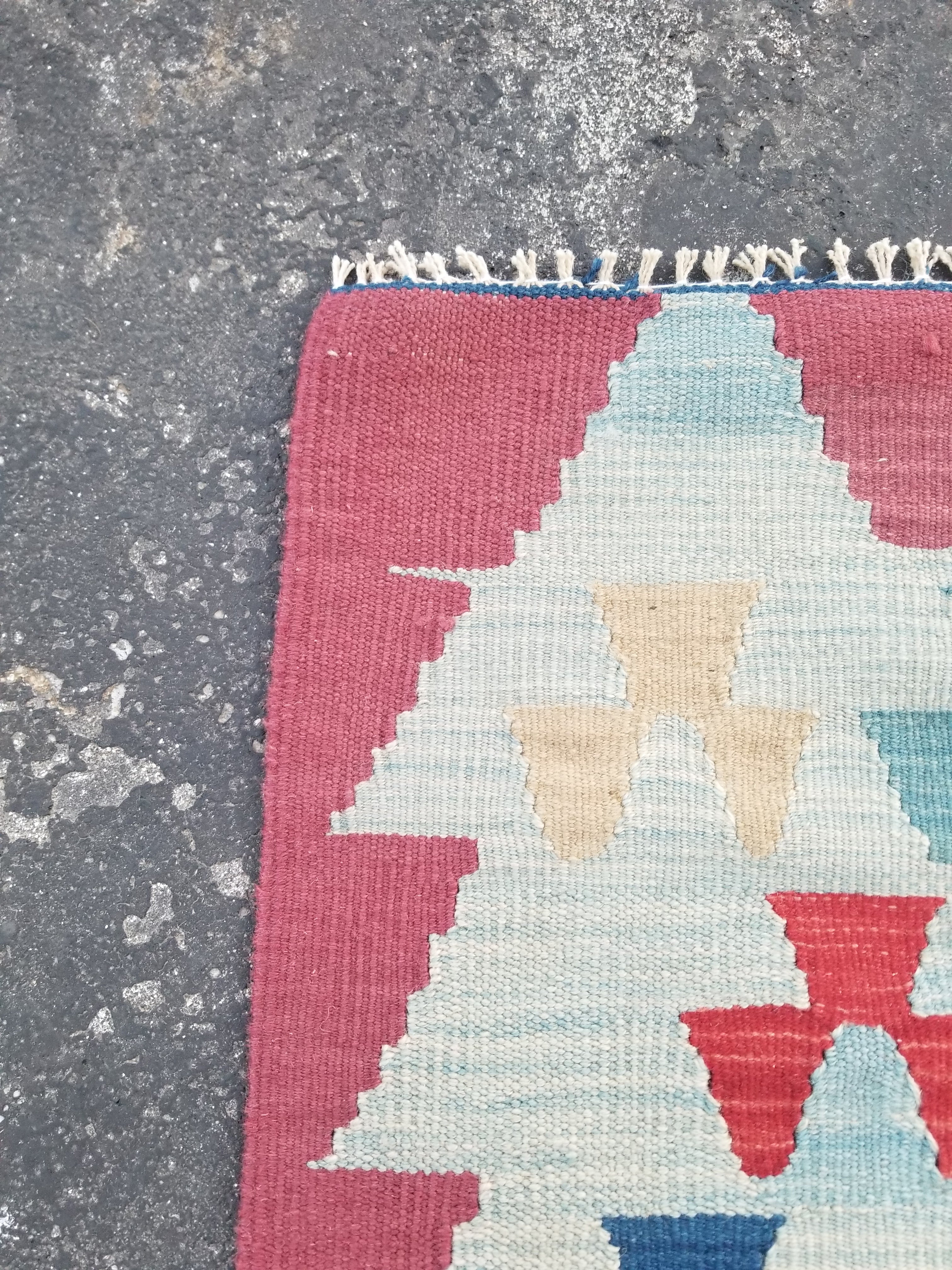Vintage Handmade Scandinavian-Inspired Flatweave Wool Kilim Rug 103x69cms