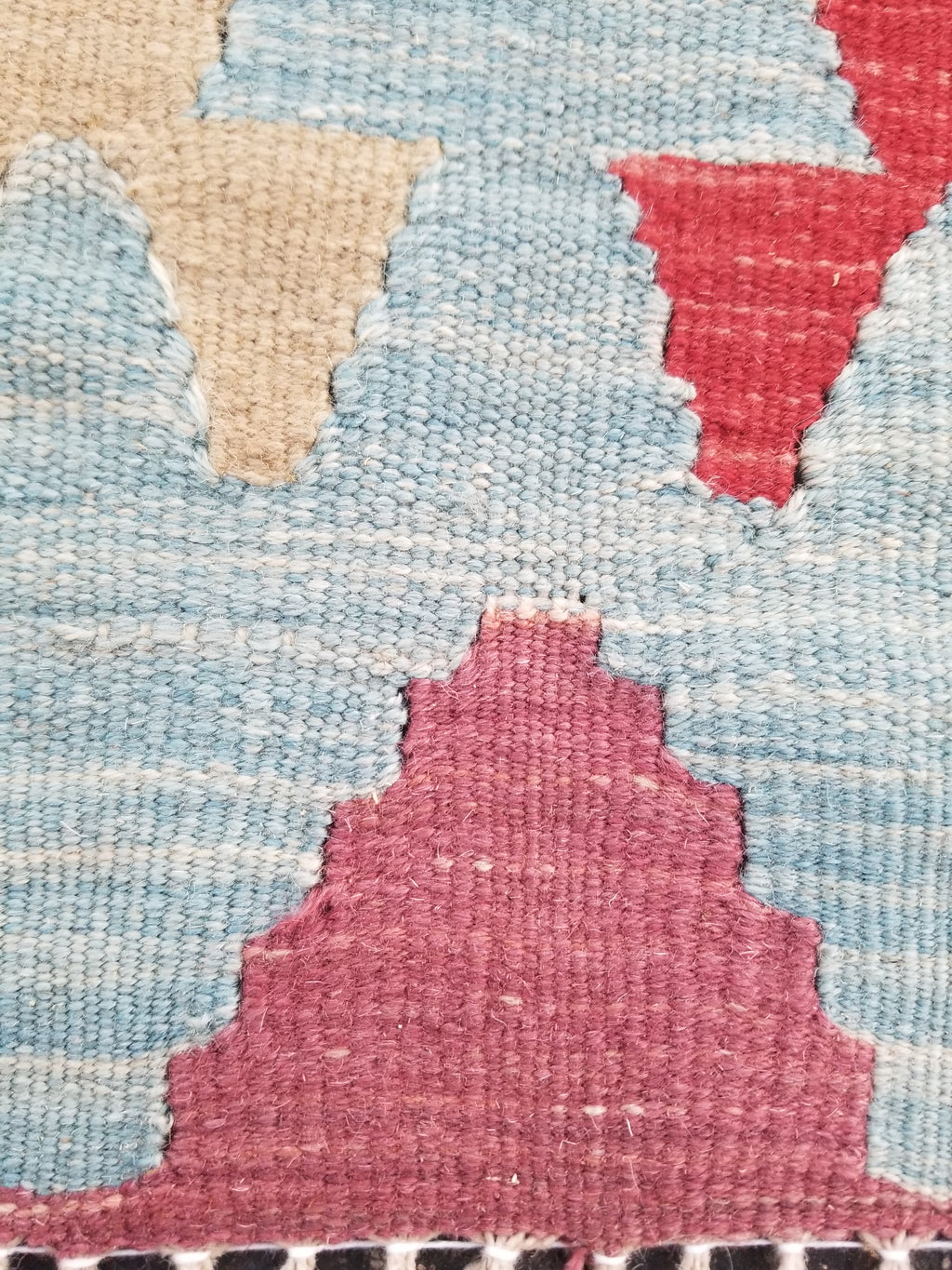 Vintage Handmade Scandinavian-Inspired Flatweave Wool Kilim Rug 103x69cms