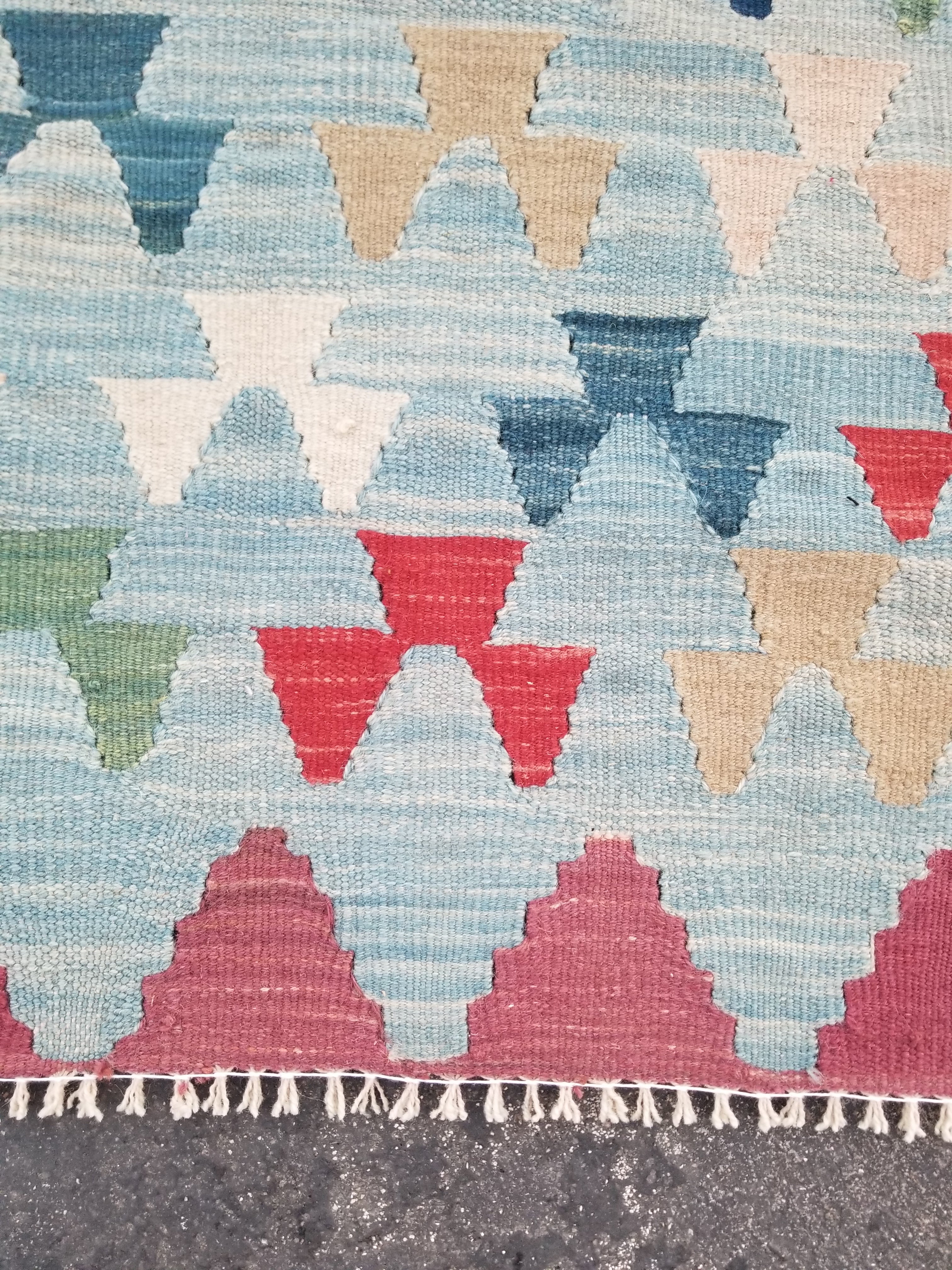 Vintage Handmade Scandinavian-Inspired Flatweave Wool Kilim Rug 103x69cms
