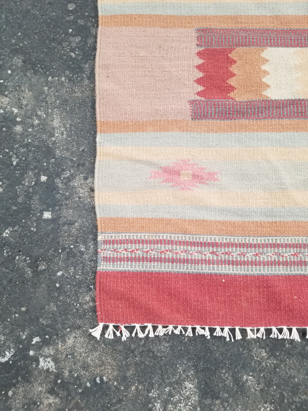 Vintage Handmade Mexican Southwestern-Style Flatweave Wool Kilim Rug 137 x 67 cm