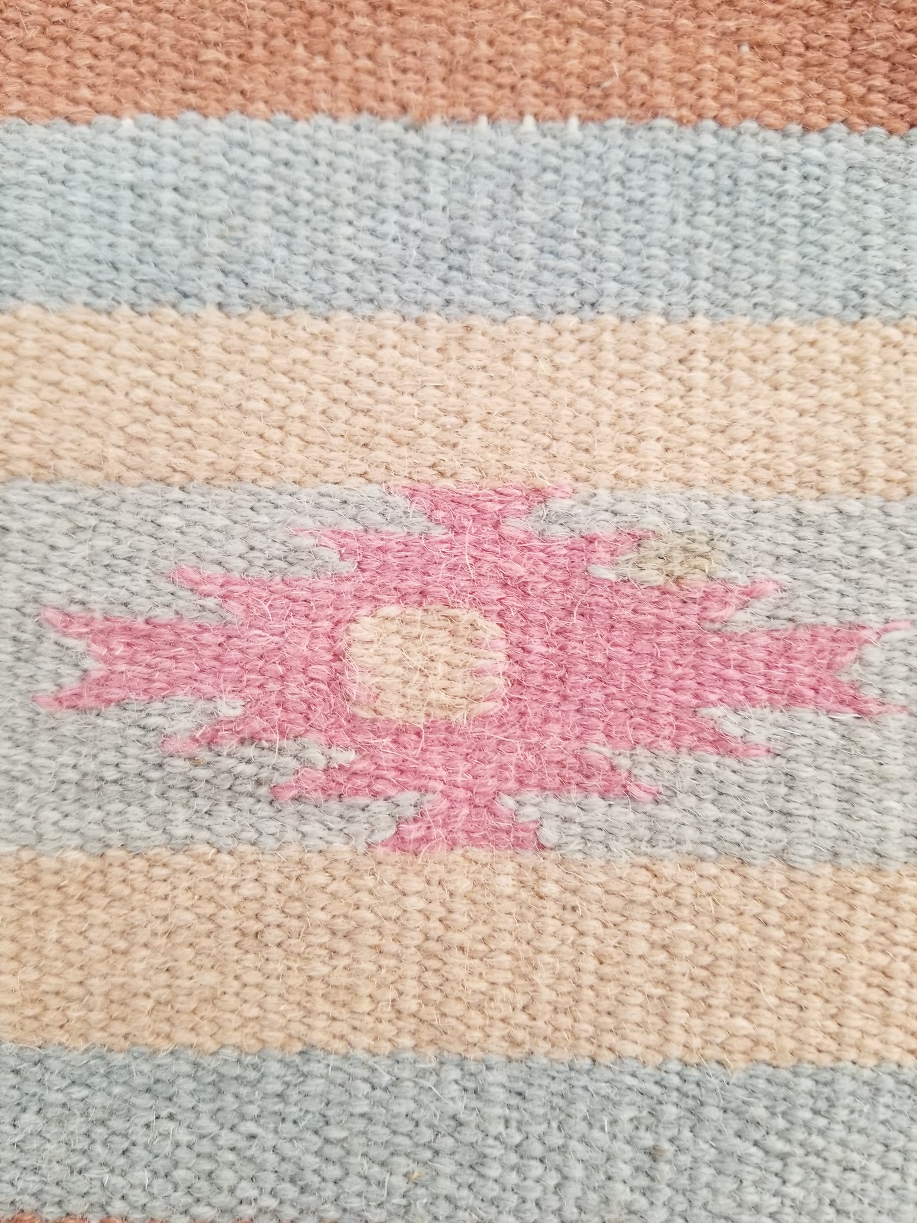 Vintage Handmade Mexican Southwestern-Style Flatweave Wool Kilim Rug 137 x 67 cm