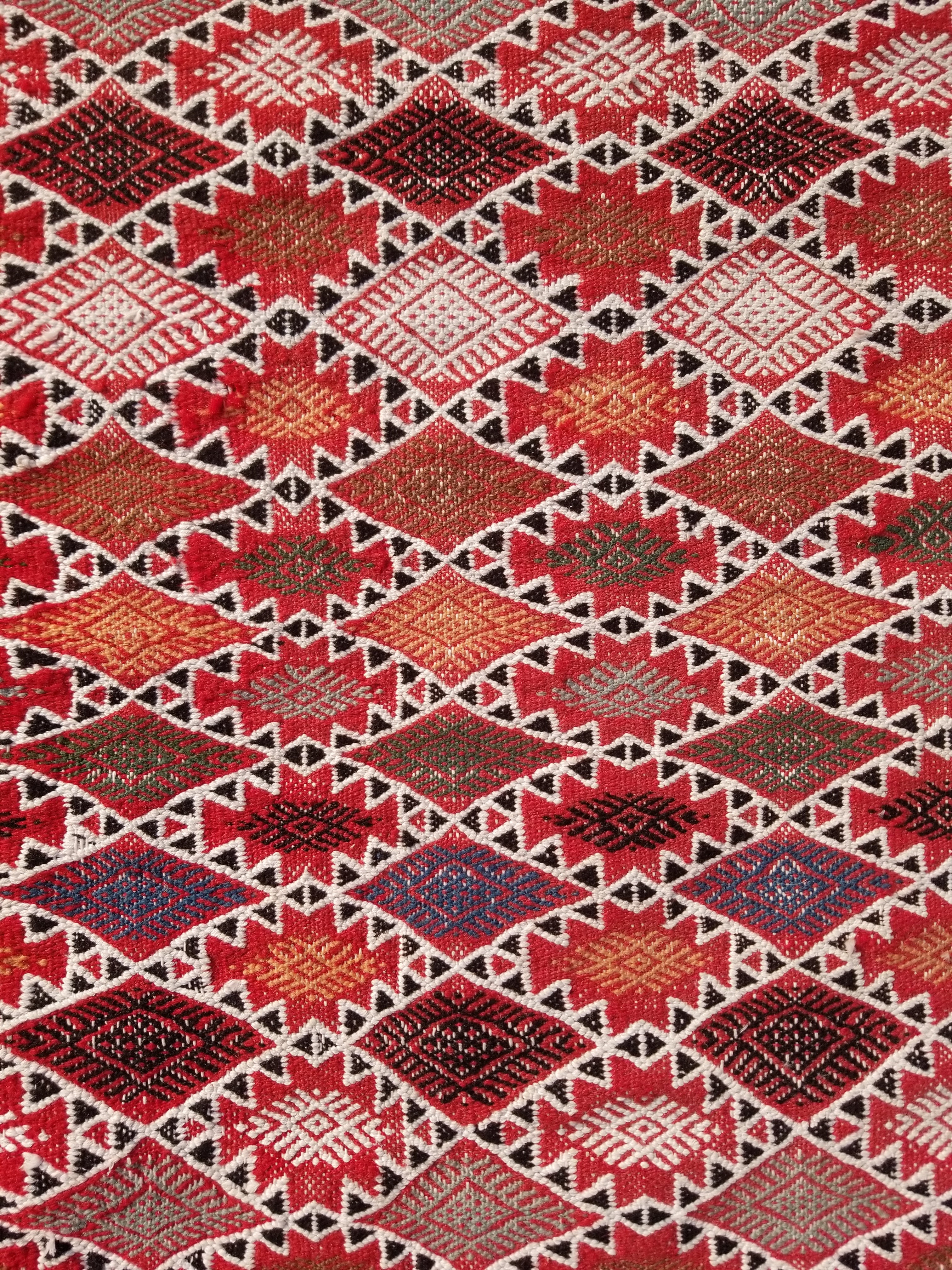 Vintage Traditional Handmade Moroccan Berber-style Wool Kilim Rug 285x183cms