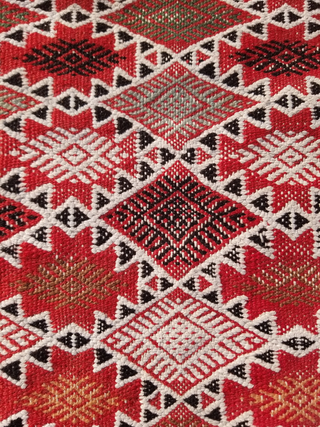 Vintage Traditional Handmade Moroccan Berber-style Wool Kilim Rug 285x183cms