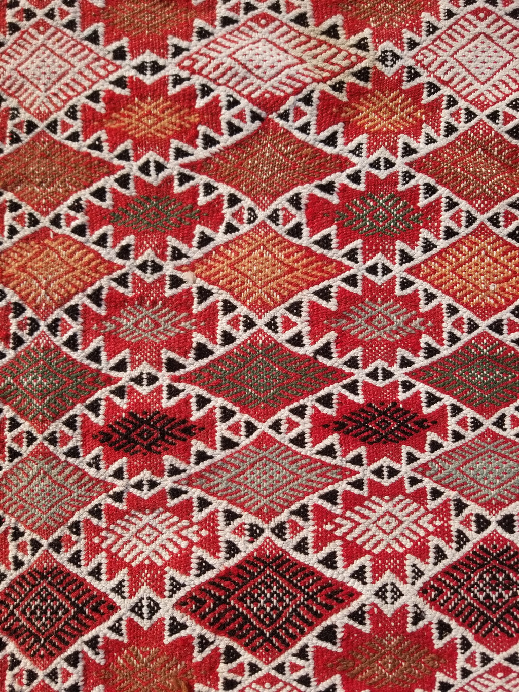 Vintage Traditional Handmade Moroccan Berber-style Wool Kilim Rug 285x183cms