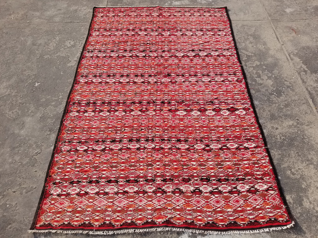 Vintage Traditional Handmade Moroccan Berber-style Wool Kilim Rug 285x183cms