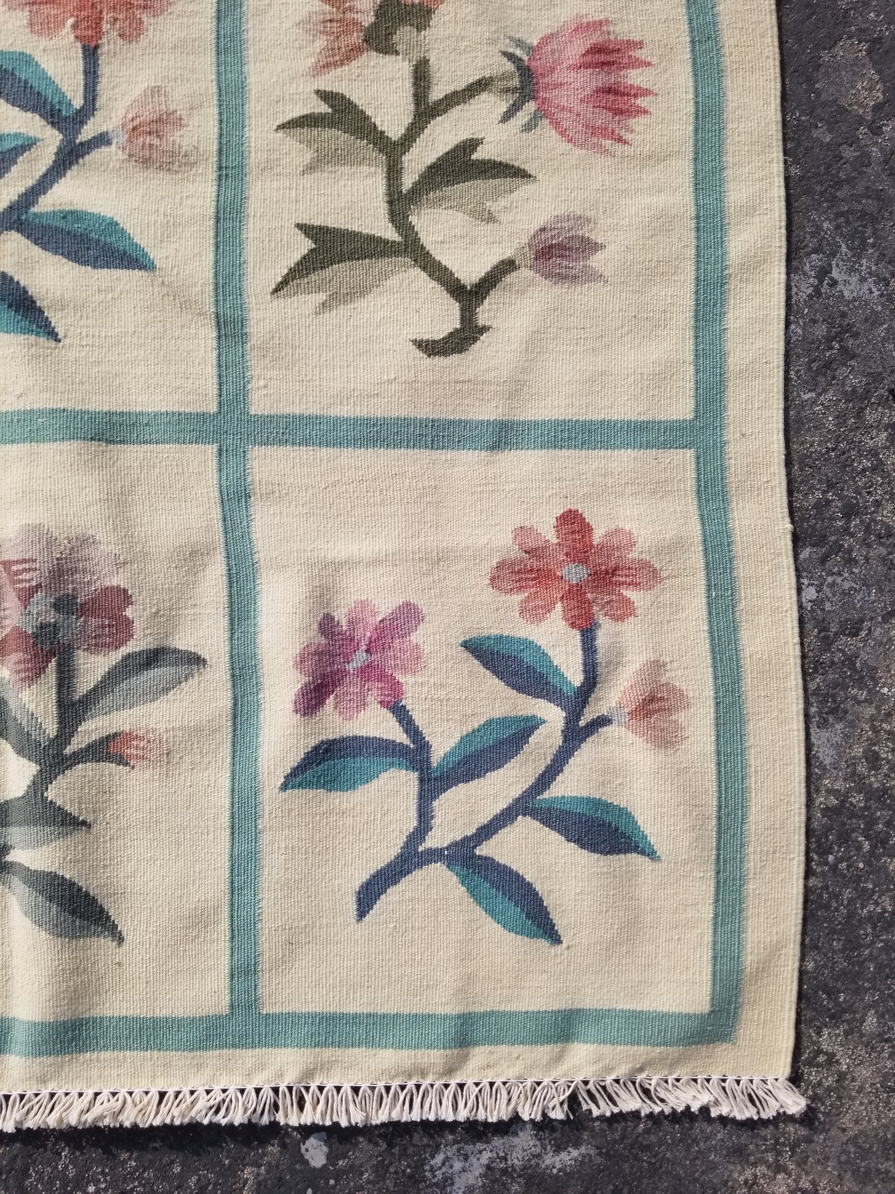 Vintage Traditional Handmade Romanian Floral Flatweave Wool Kilim Rug 174x110cms