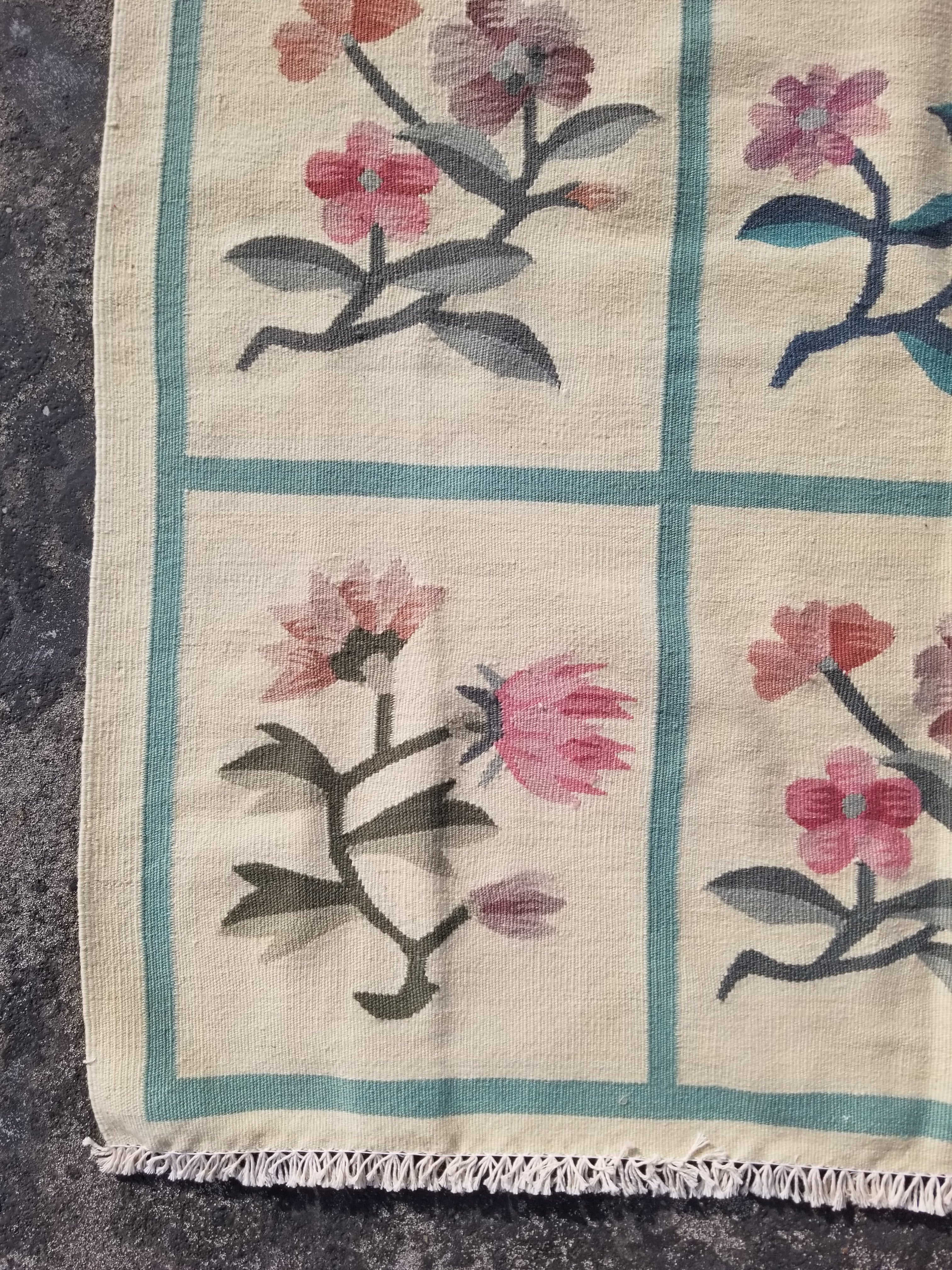 Vintage Traditional Handmade Romanian Floral Flatweave Wool Kilim Rug 174x110cms