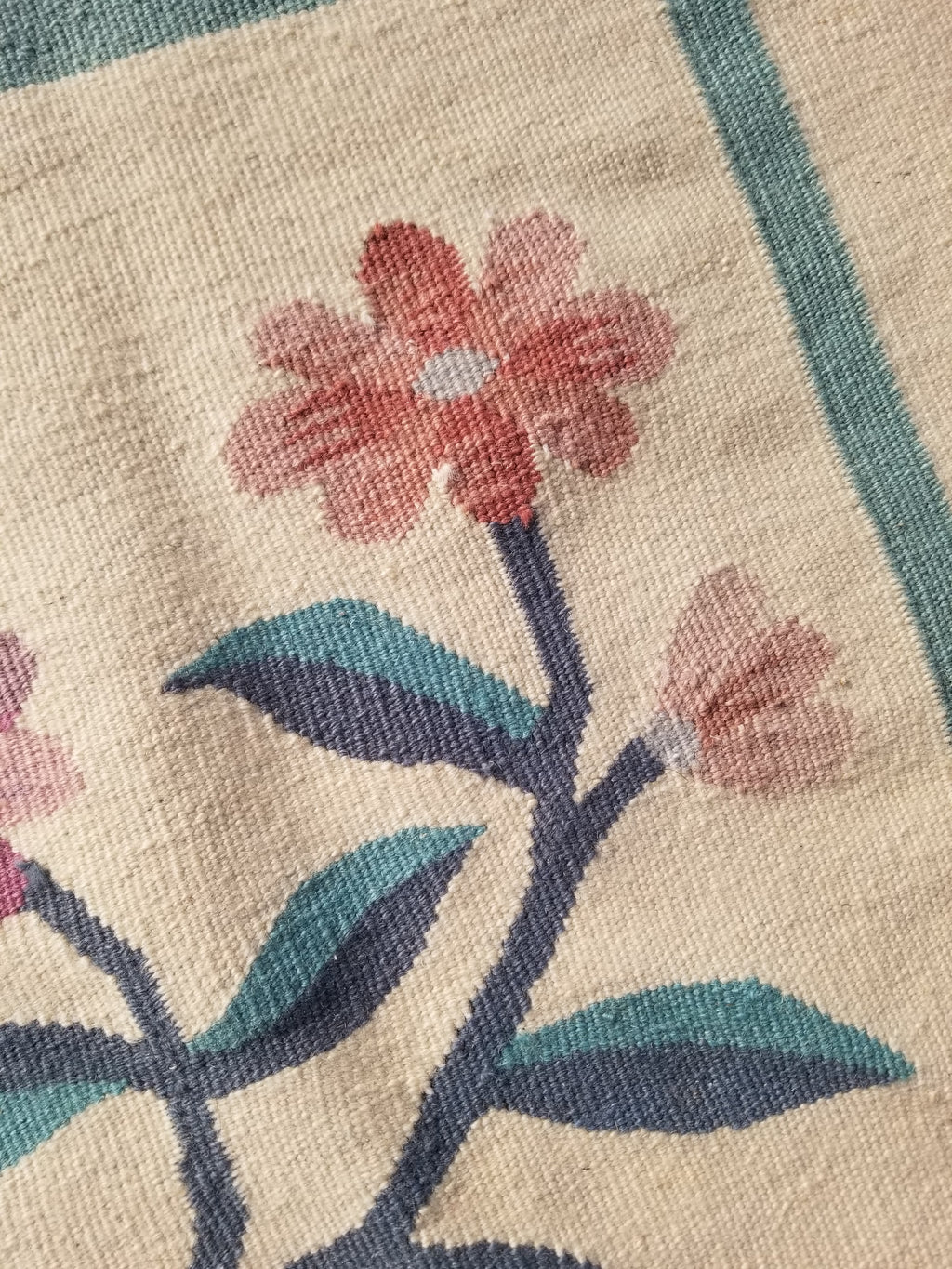 Vintage Traditional Handmade Romanian Floral Flatweave Wool Kilim Rug 174x110cms