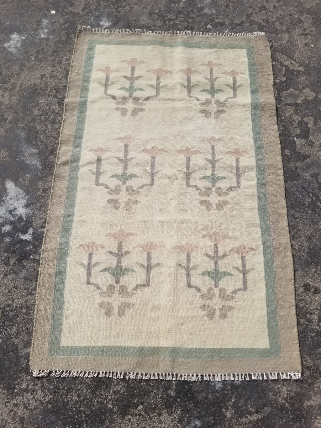 Vintage Traditional Handmade Swedish Flatweave Wool Kilim Rug 148x94cms