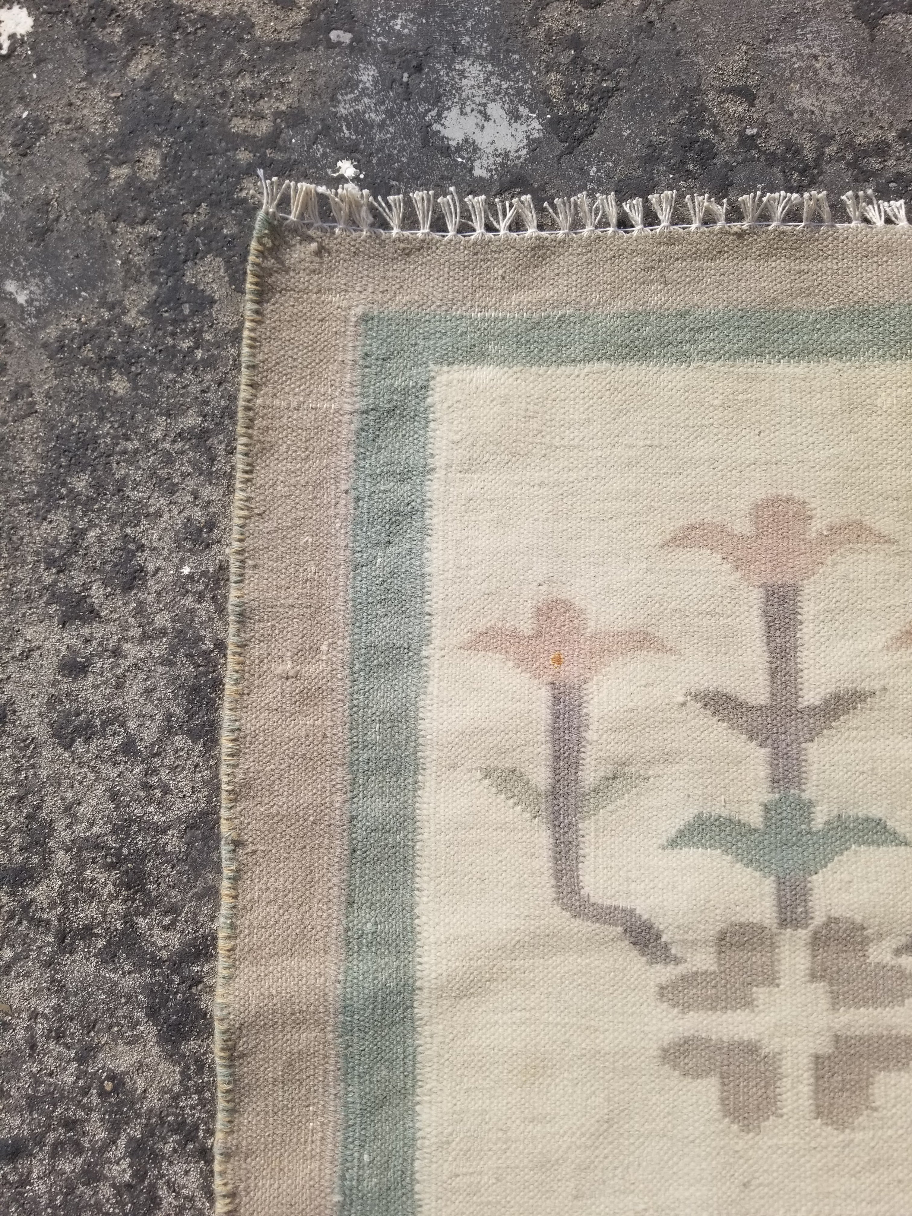 Vintage Traditional Handmade Swedish Flatweave Wool Kilim Rug 148x94cms