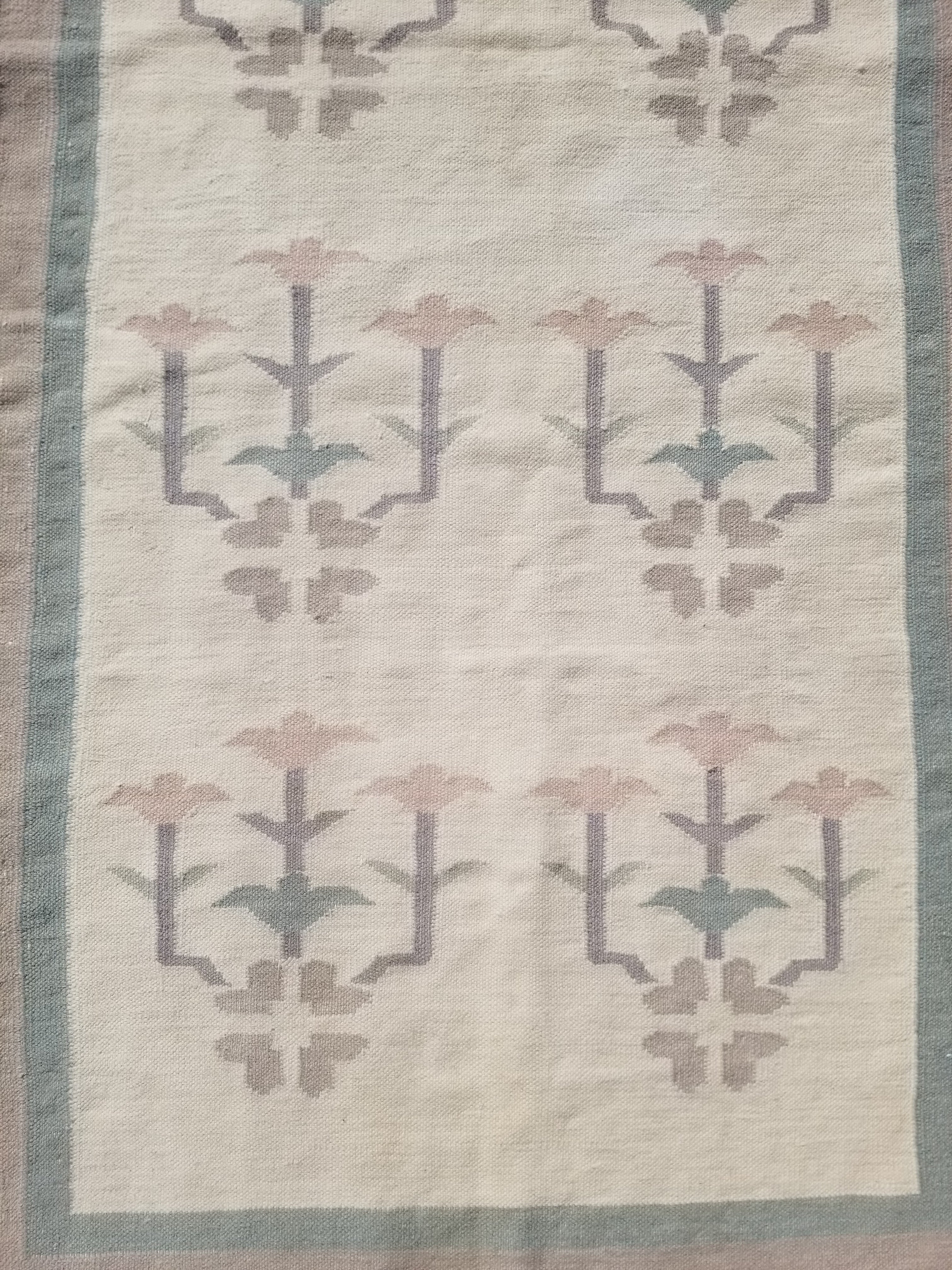 Vintage Traditional Handmade Swedish Flatweave Wool Kilim Rug 148x94cms