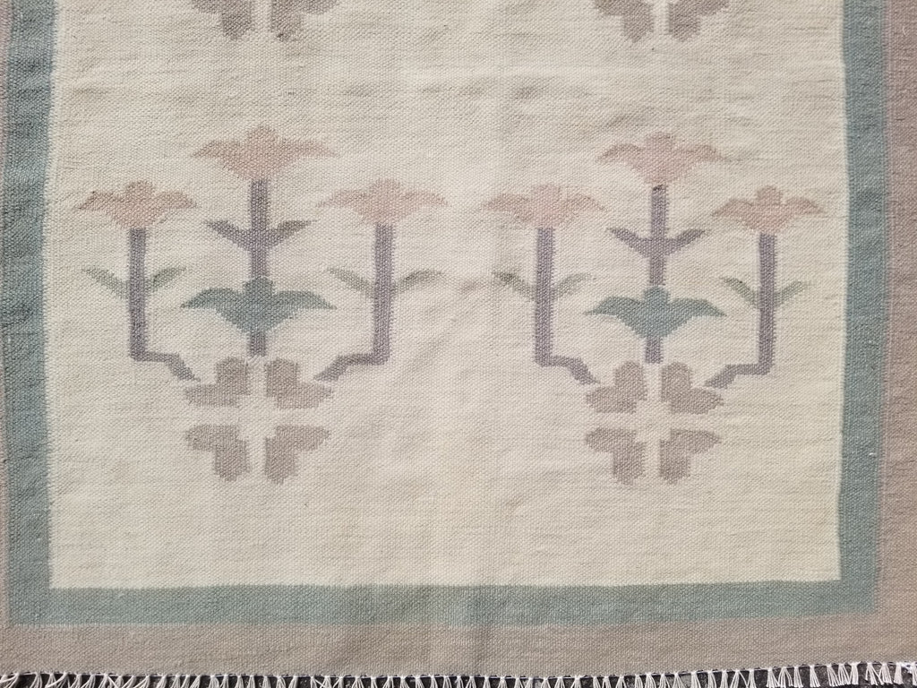 Vintage Traditional Handmade Swedish Flatweave Wool Kilim Rug 148x94cms