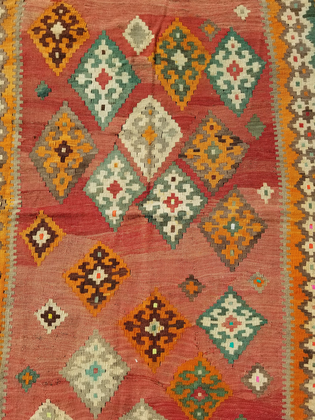 Antique Traditional Handmade Sherazi Flatweave Wool Kilim Rug 214x137cms