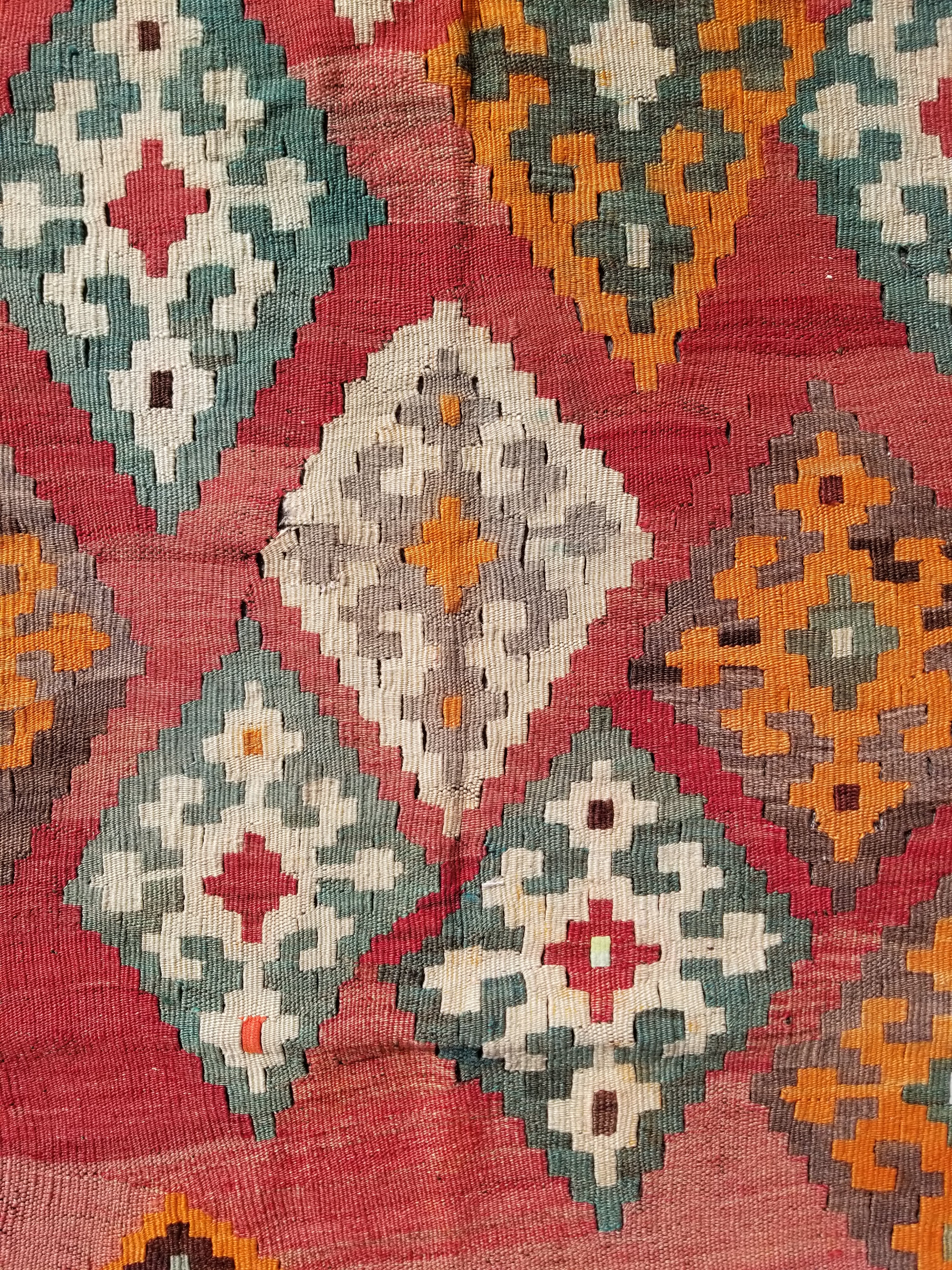 Antique Traditional Handmade Sherazi Flatweave Wool Kilim Rug 214x137cms