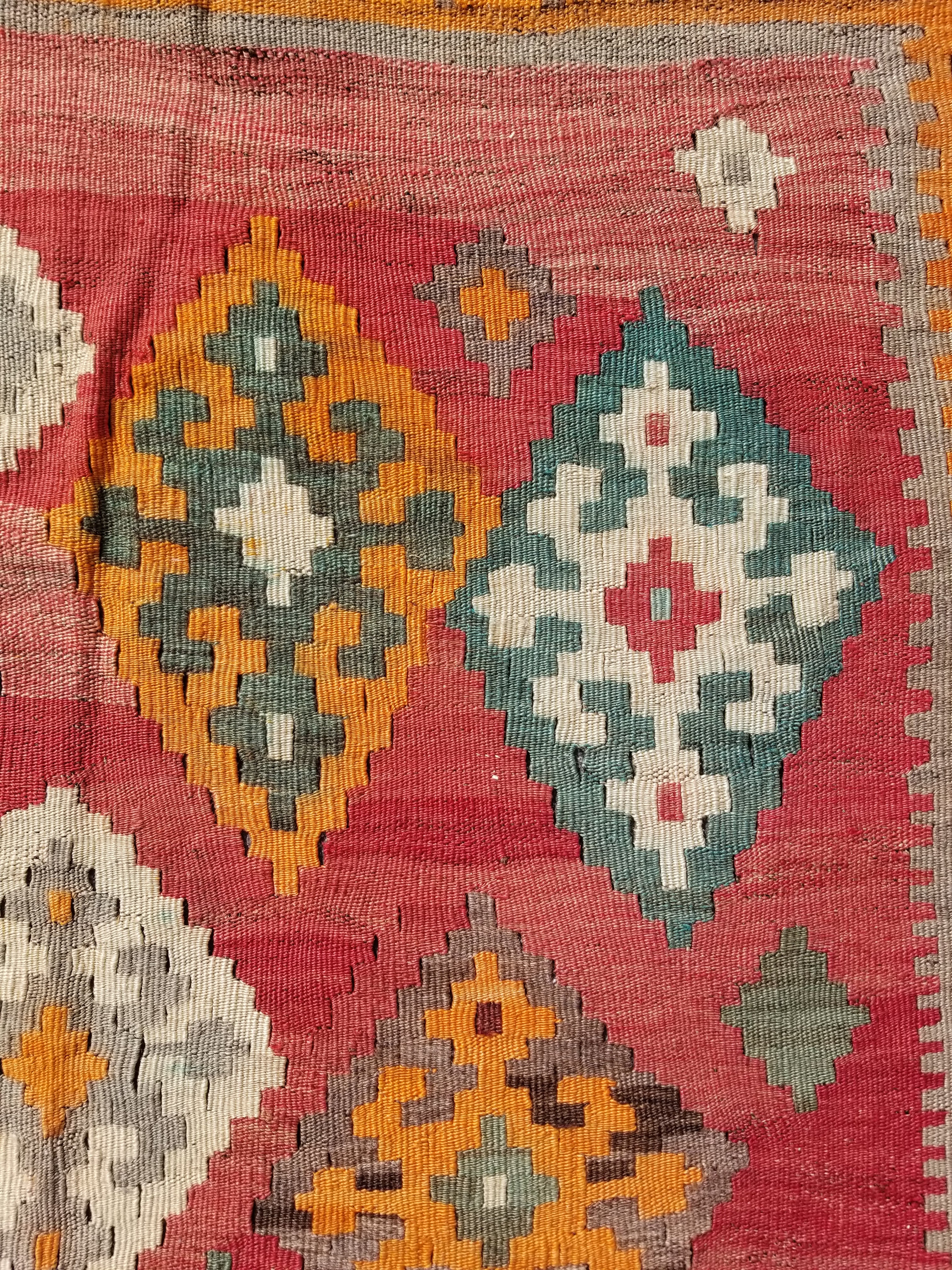 Antique Traditional Handmade Sherazi Flatweave Wool Kilim Rug 214x137cms