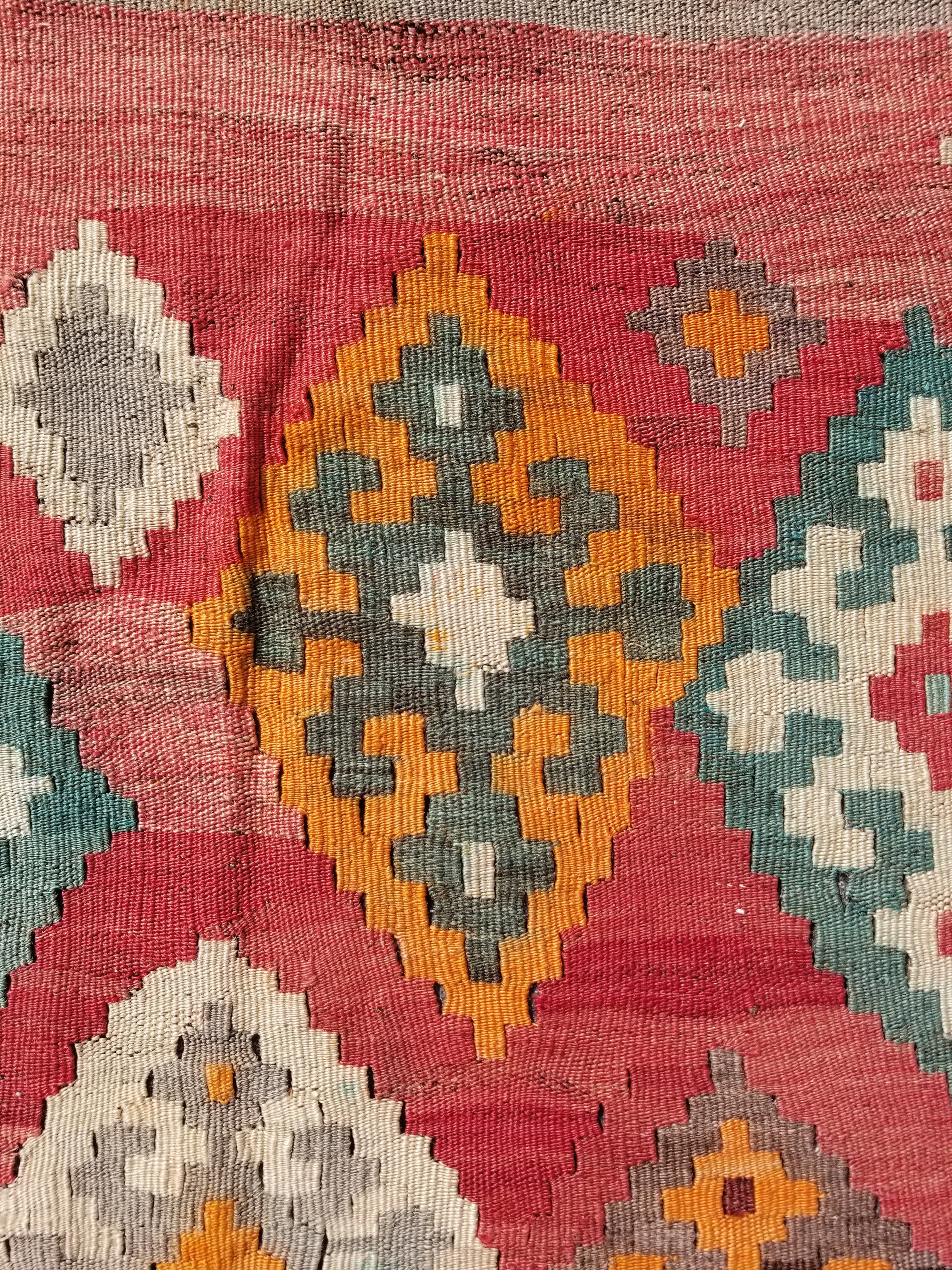 Antique Traditional Handmade Sherazi Flatweave Wool Kilim Rug 214x137cms