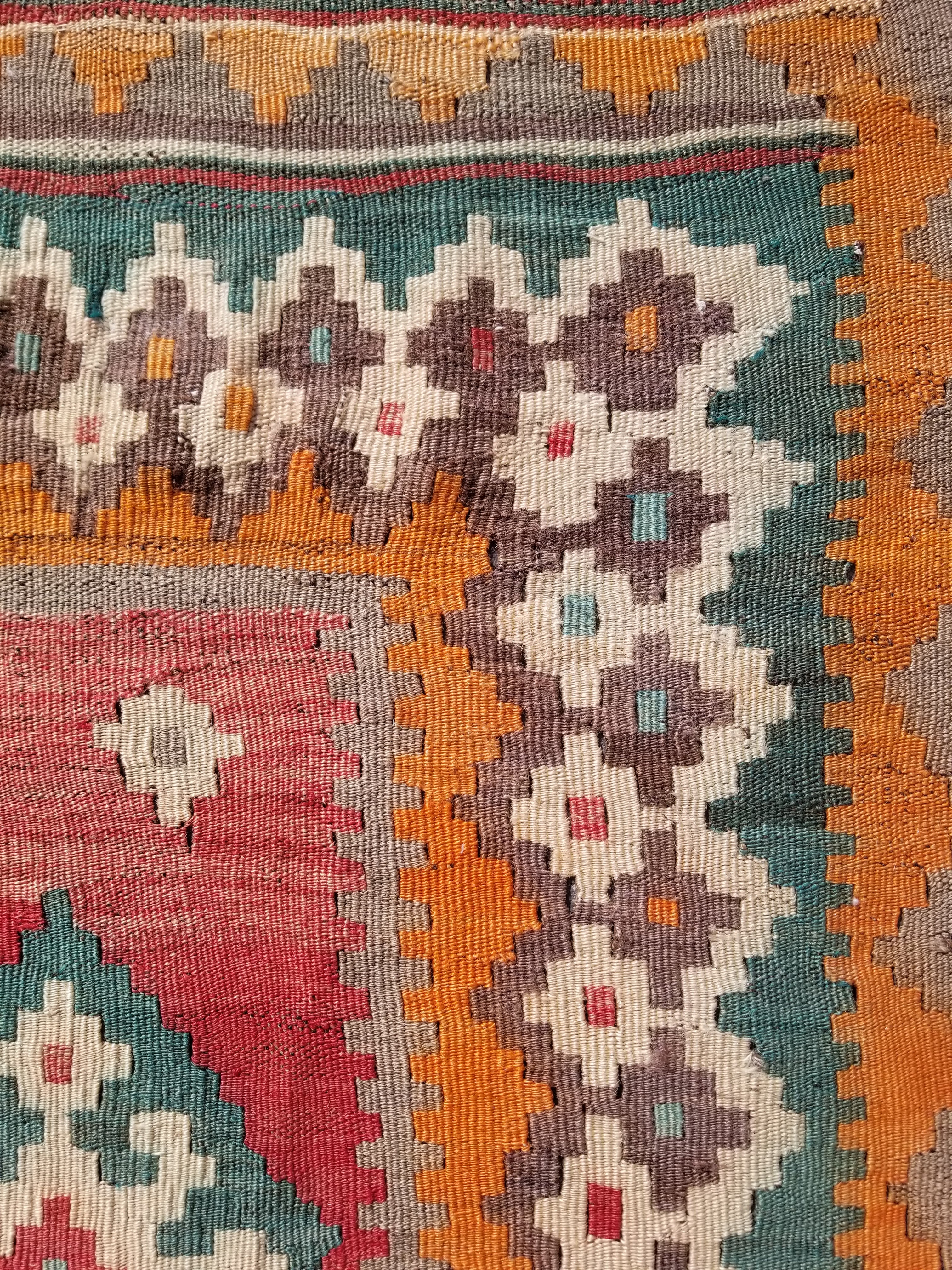 Antique Traditional Handmade Sherazi Flatweave Wool Kilim Rug 214x137cms
