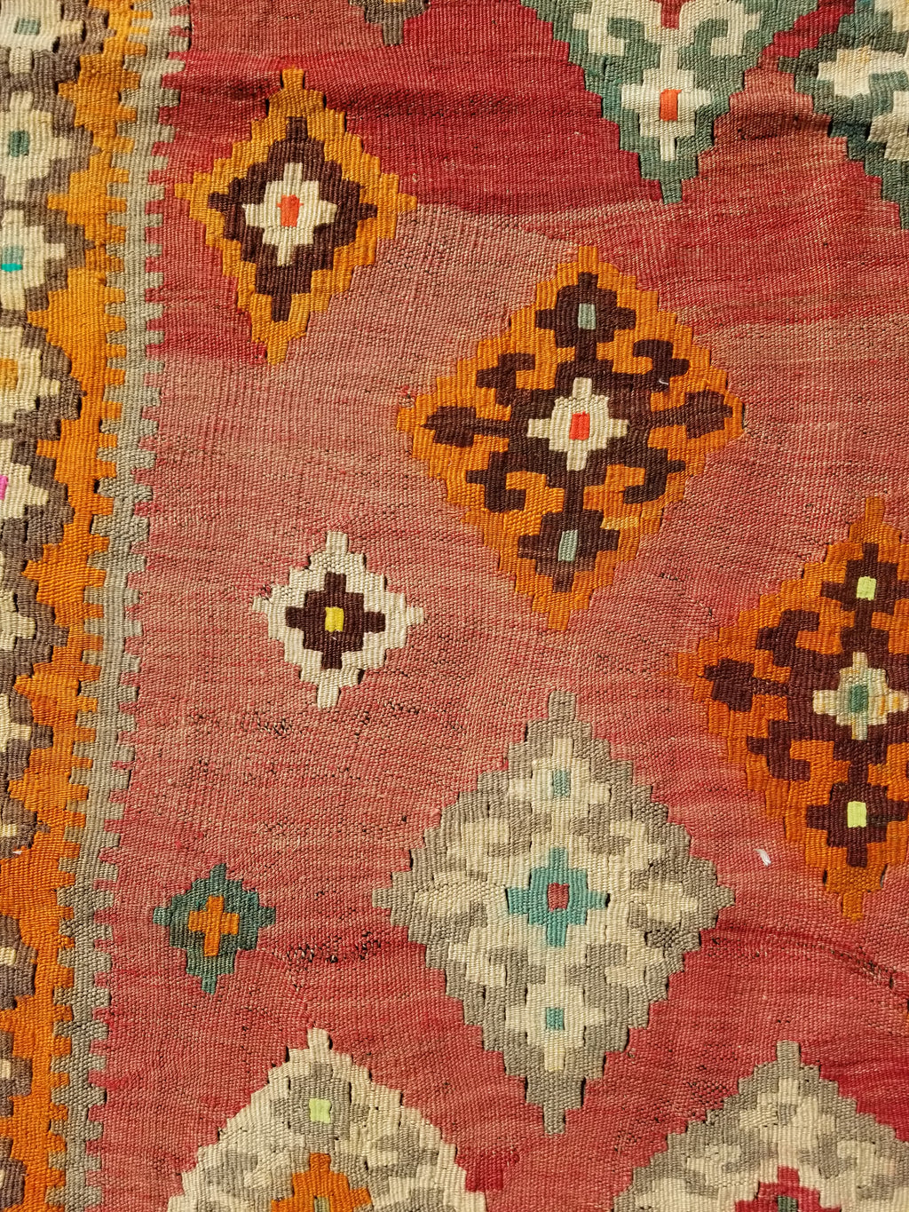 Antique Traditional Handmade Sherazi Flatweave Wool Kilim Rug 214x137cms
