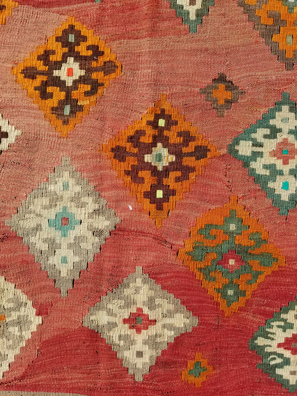 Antique Traditional Handmade Sherazi Flatweave Wool Kilim Rug 214x137cms