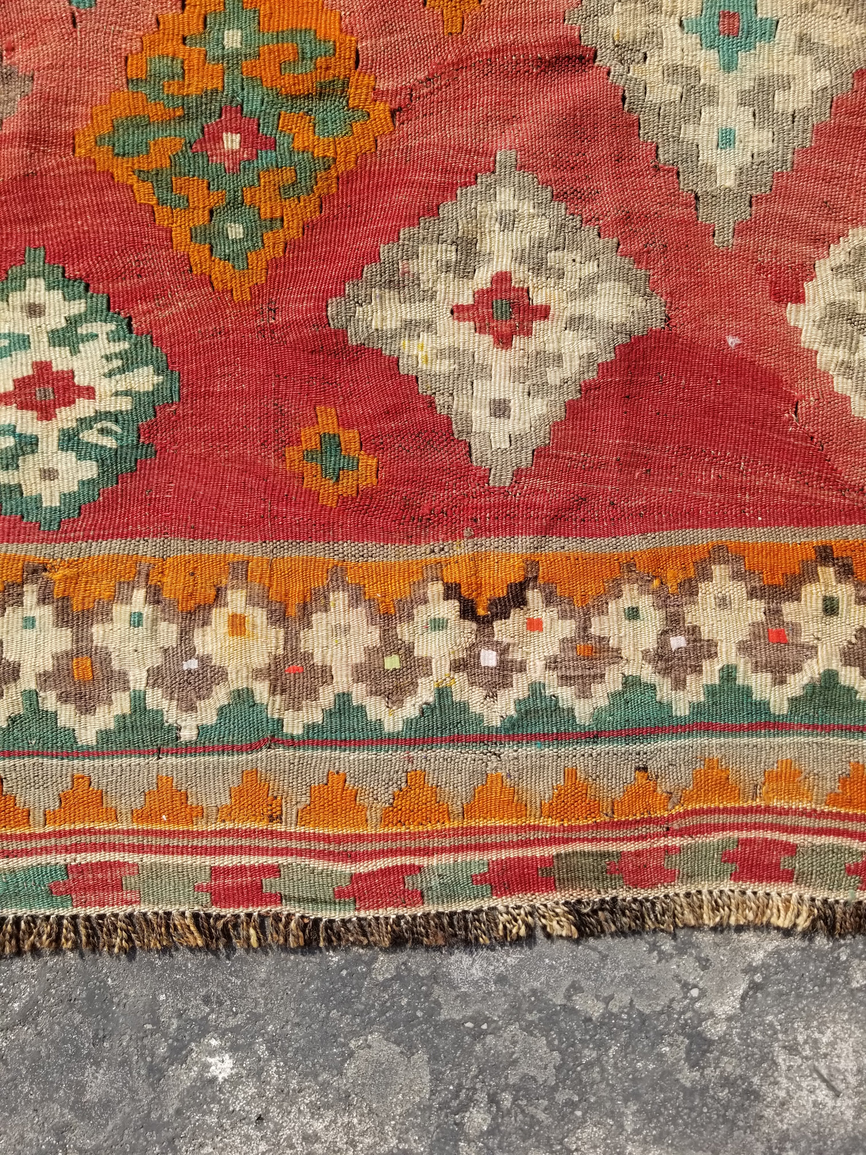 Antique Traditional Handmade Sherazi Flatweave Wool Kilim Rug 214x137cms