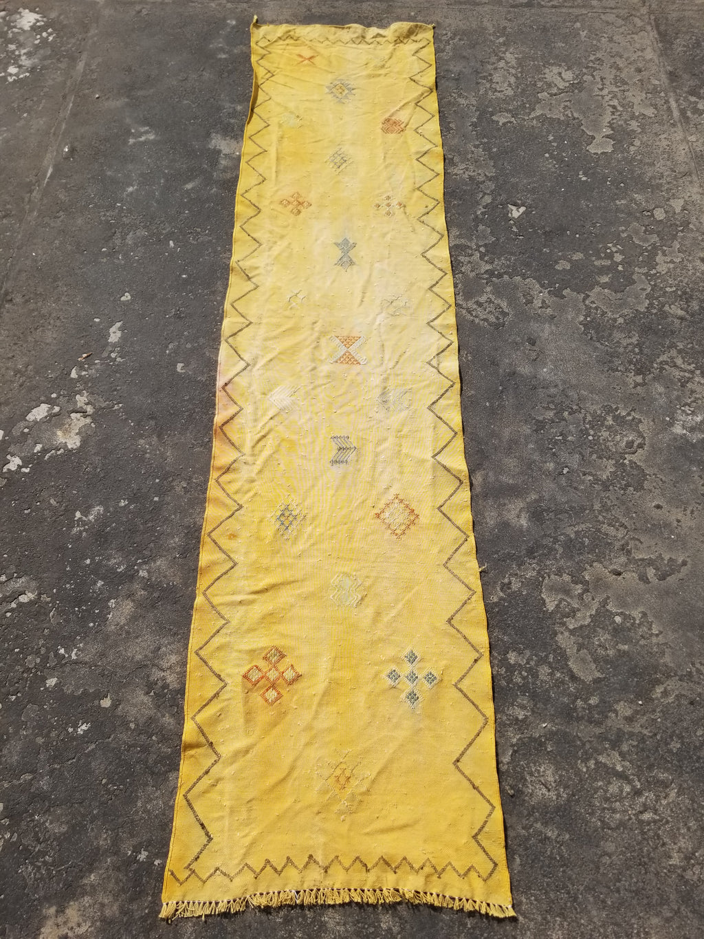 Vintage Traditional Handmade Moroccan Cactus Wool Kilim-style Runner 264x62cms