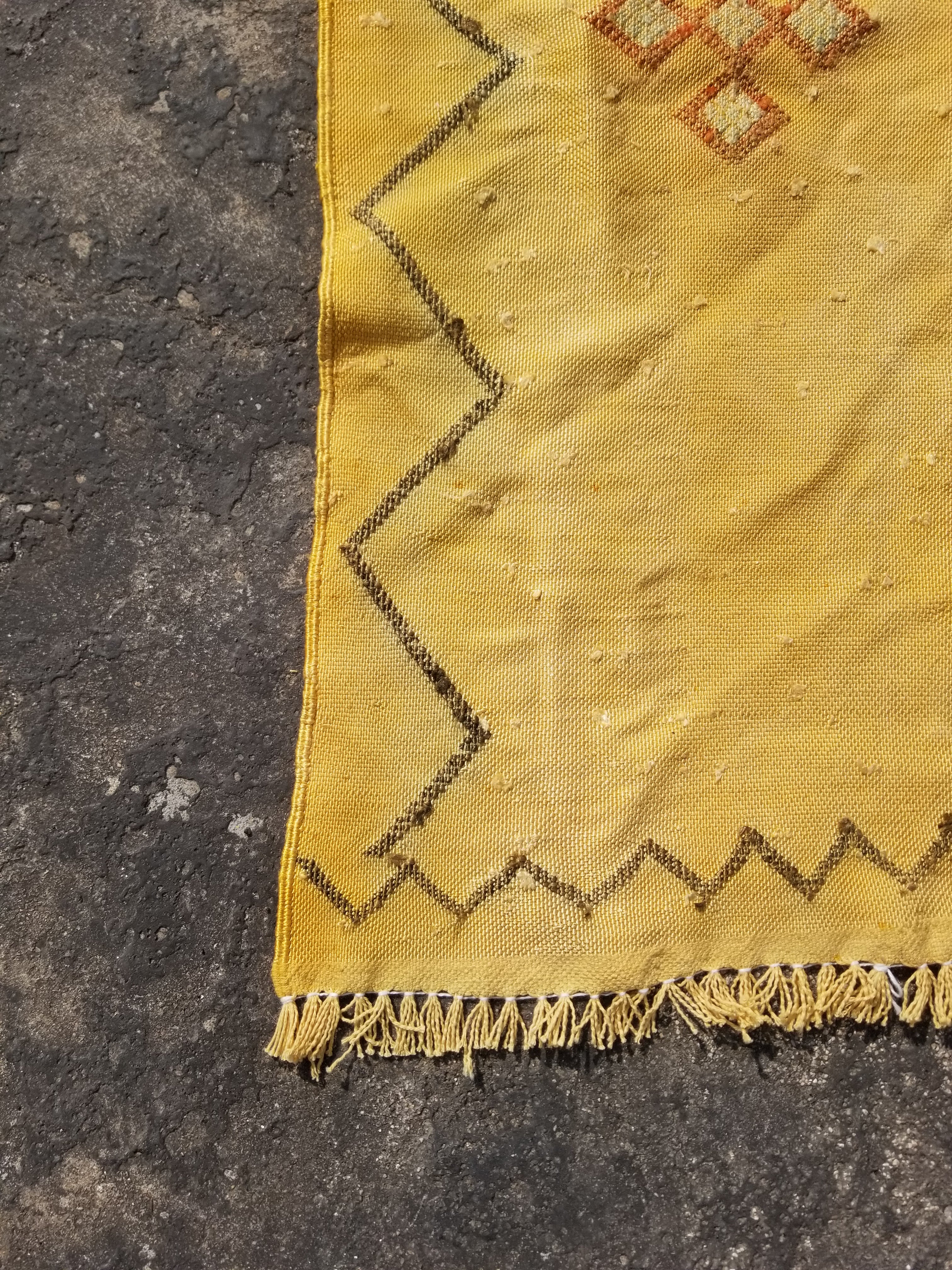 Vintage Traditional Handmade Moroccan Cactus Wool Kilim-style Runner 264x62cms