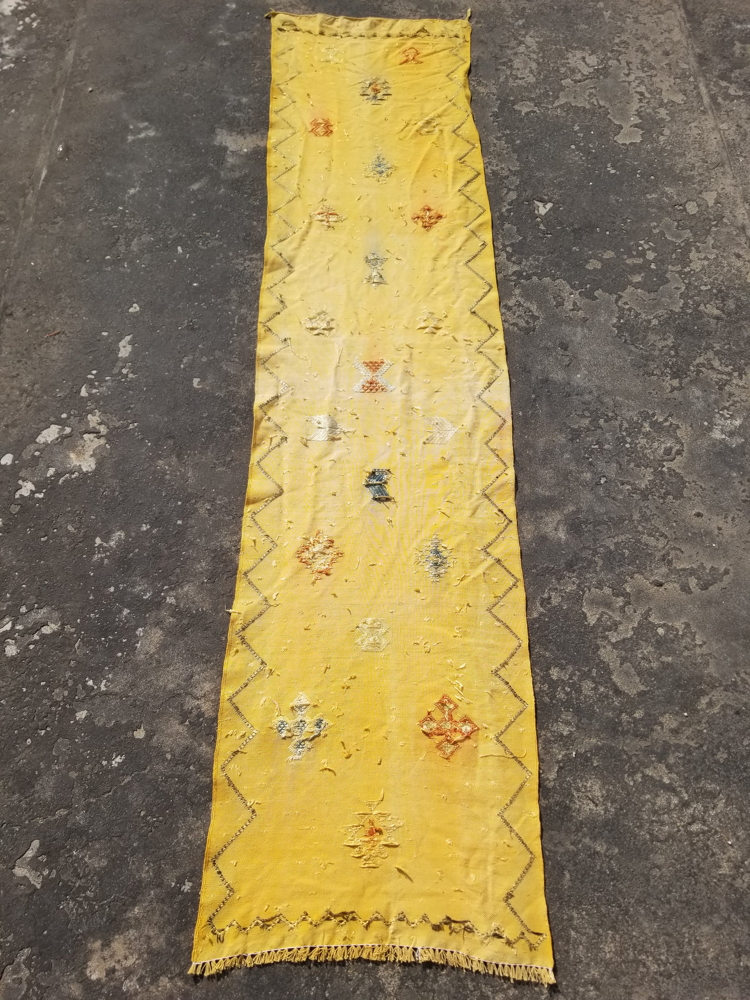 Vintage Traditional Handmade Moroccan Cactus Wool Kilim-style Runner 264x62cms