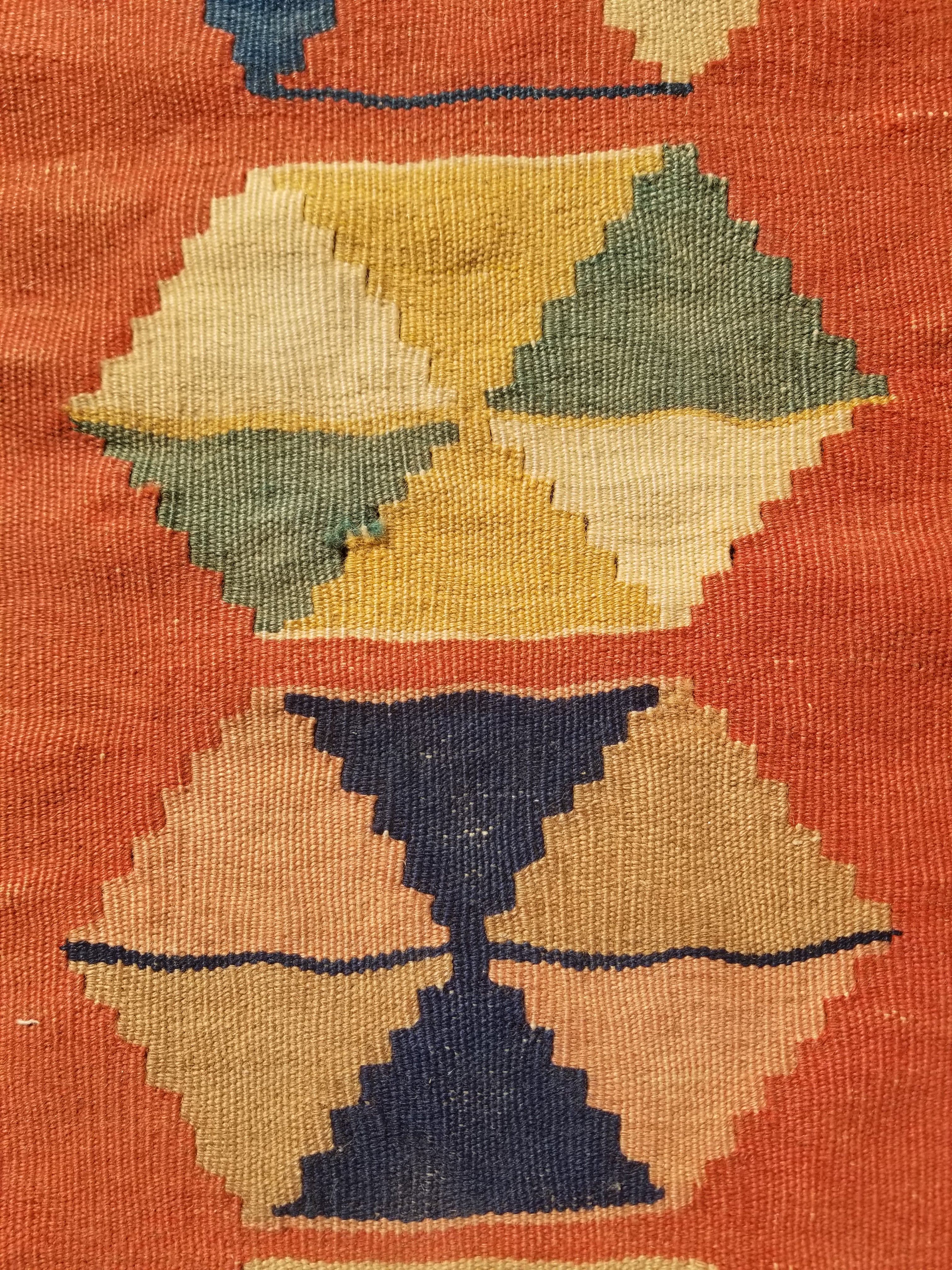 Vintage Traditional Handmade Sherazi Wool Kilim Rug 146x108cms