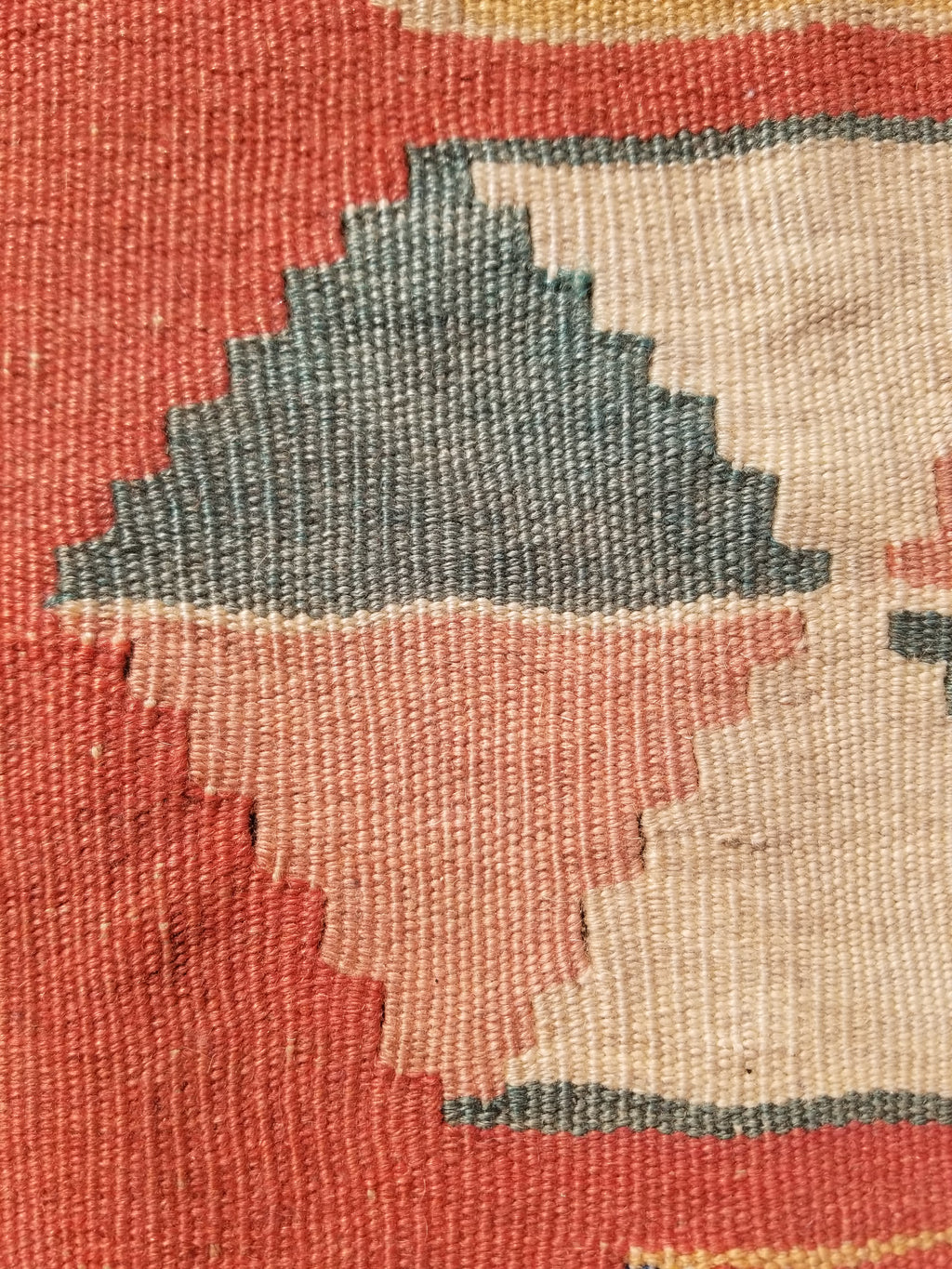 Vintage Traditional Handmade Sherazi Wool Kilim Rug 146x108cms