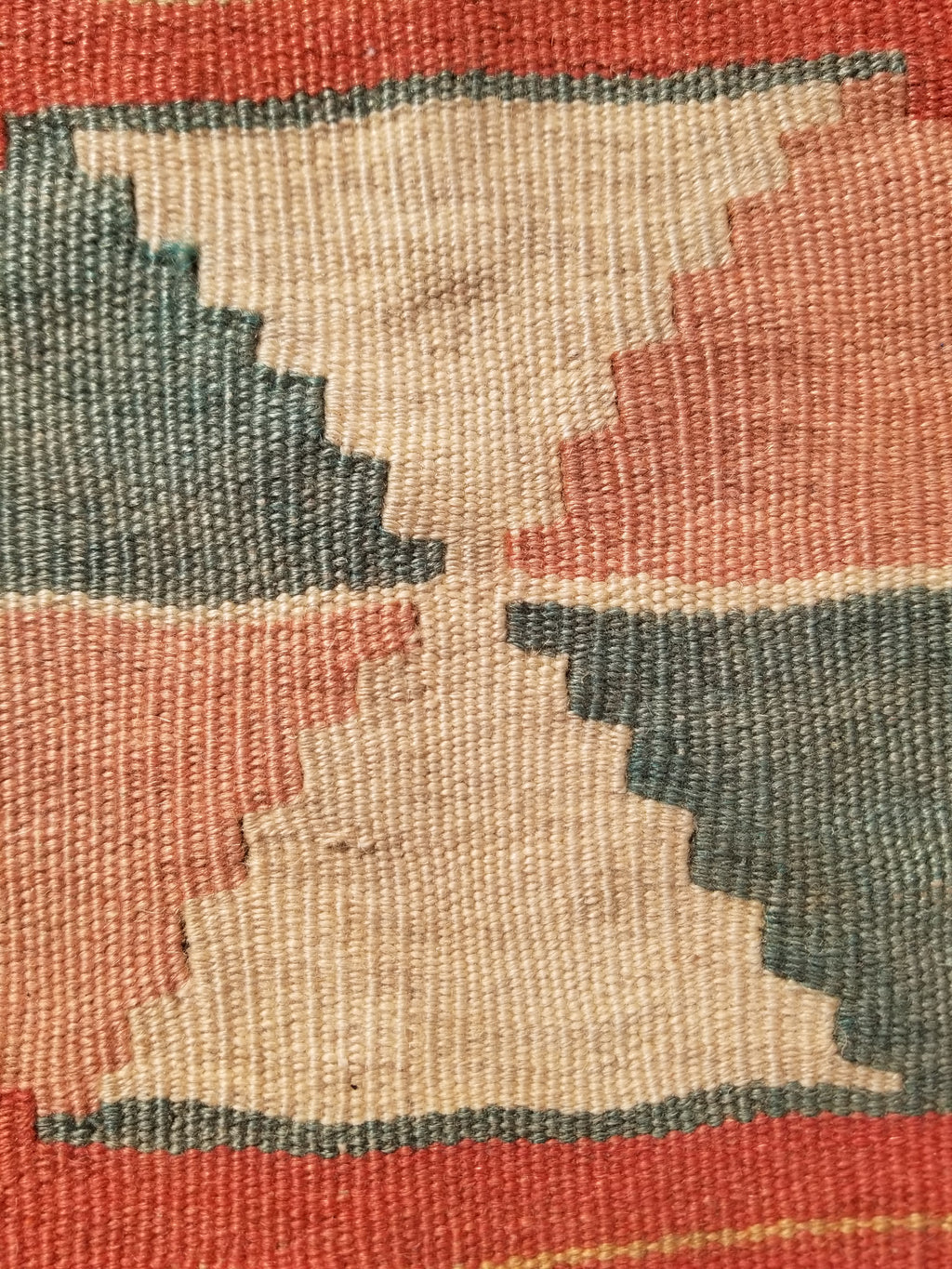 Vintage Traditional Handmade Sherazi Wool Kilim Rug 146x108cms