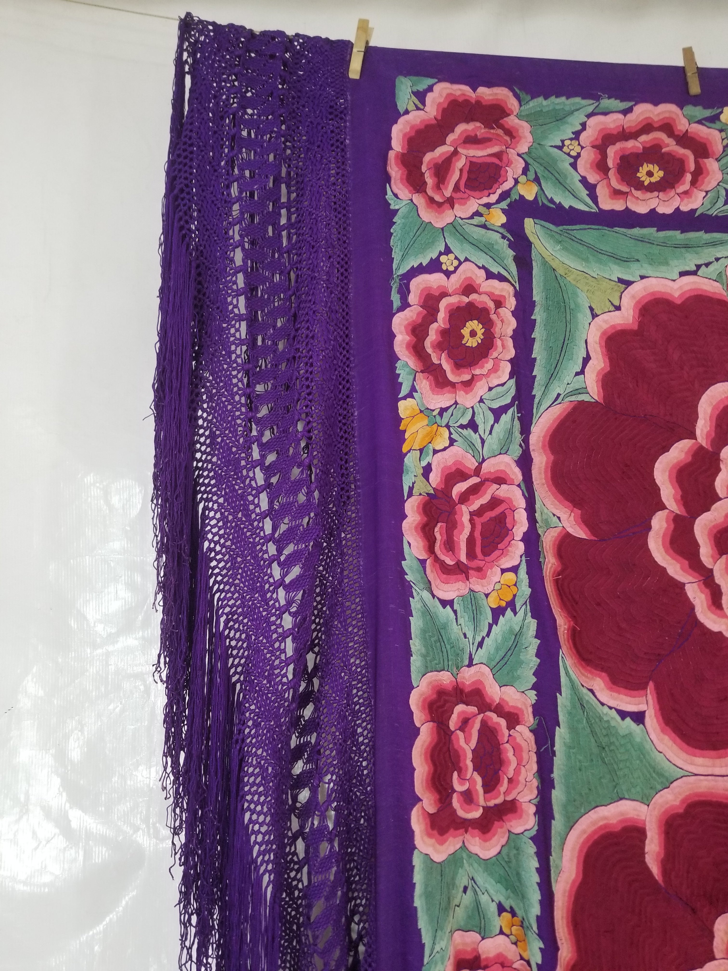 Antique Exceptional Chinese Hand Embroidered Floral Fringed Piano Shawl 158x158cm