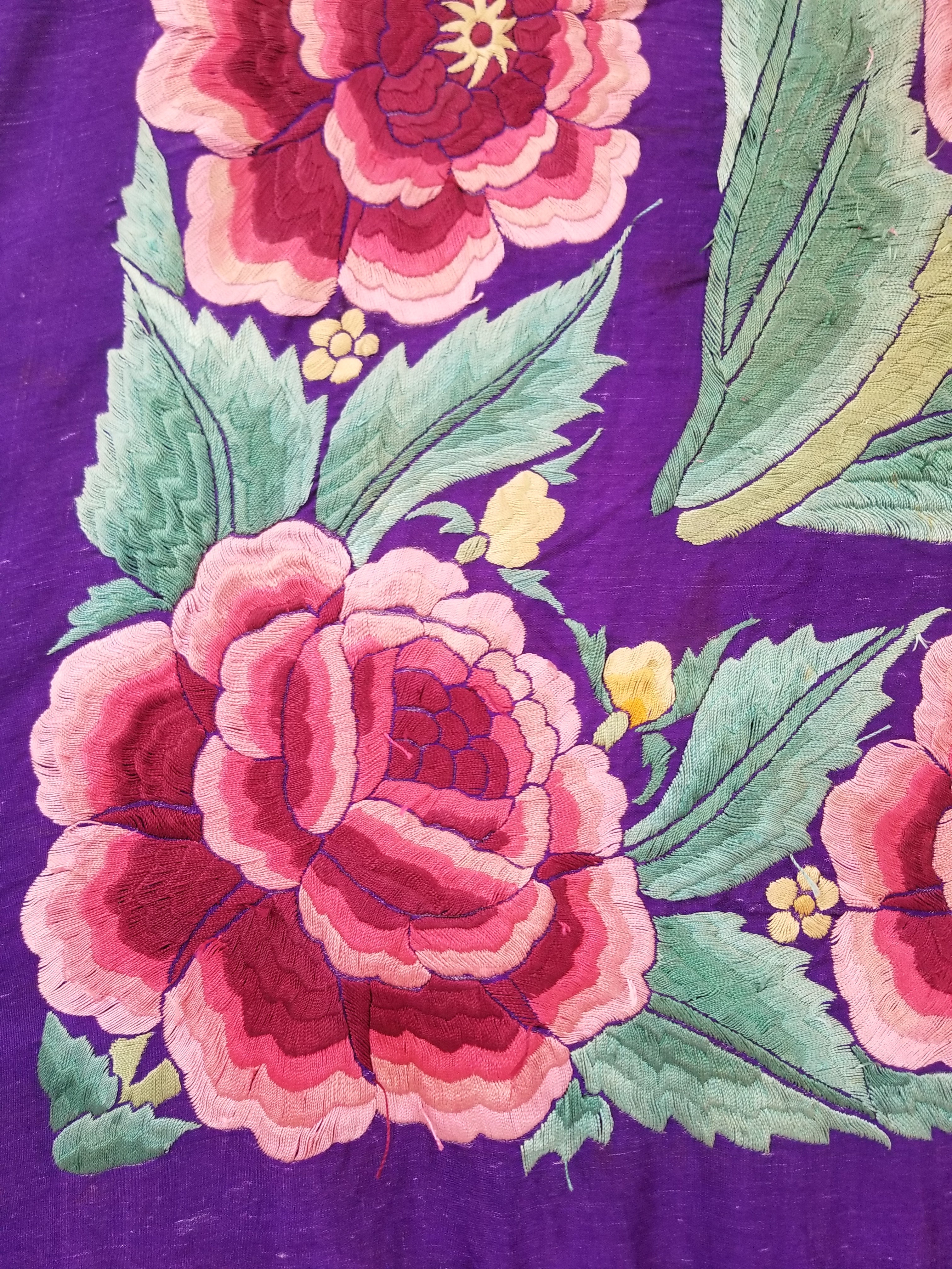 Antique Exceptional Chinese Hand Embroidered Floral Fringed Piano Shawl 158x158cm