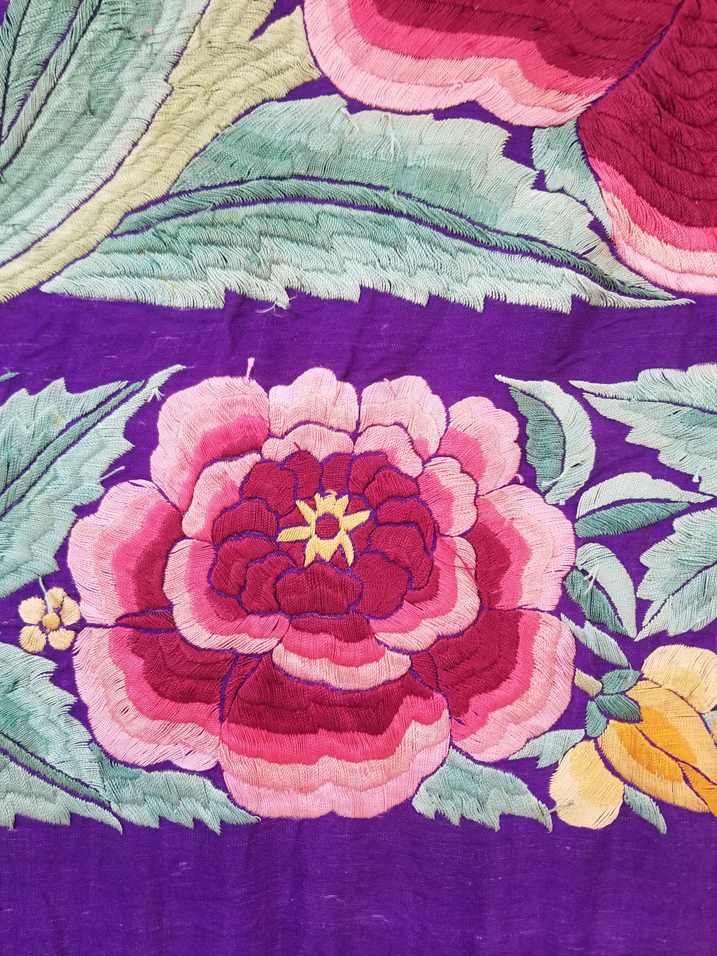 Antique Exceptional Chinese Hand Embroidered Floral Fringed Piano Shawl 158x158cm